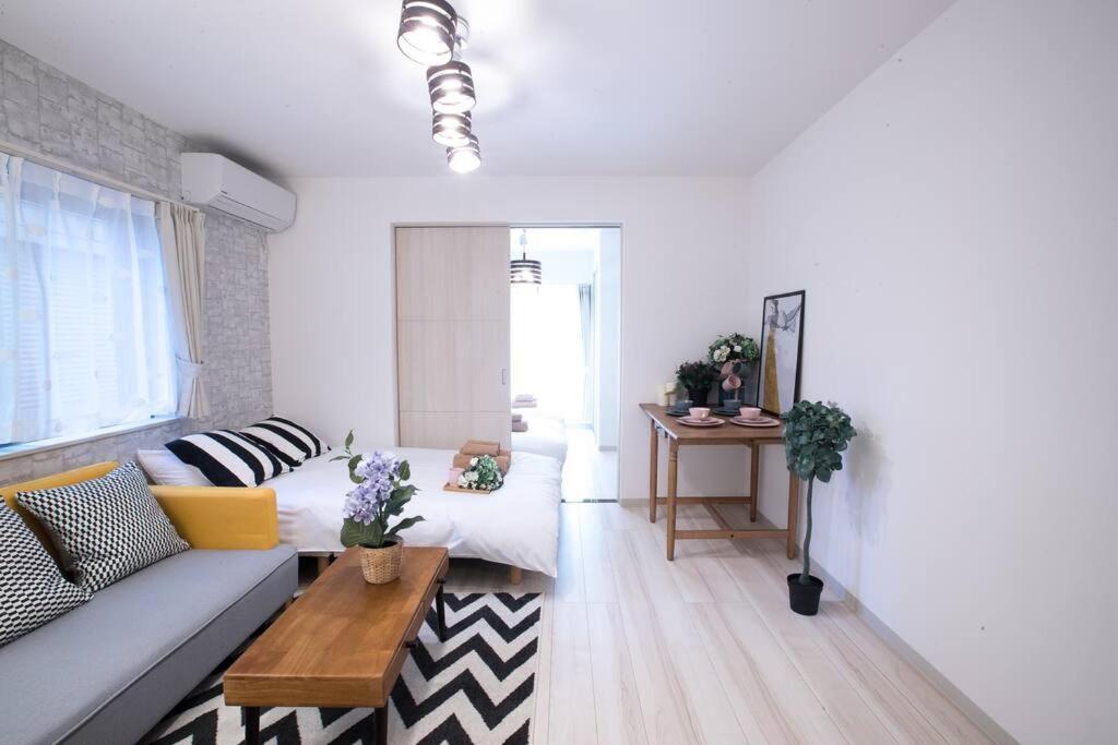 Comma House Nishi-ikebukuro 101 Apartment *