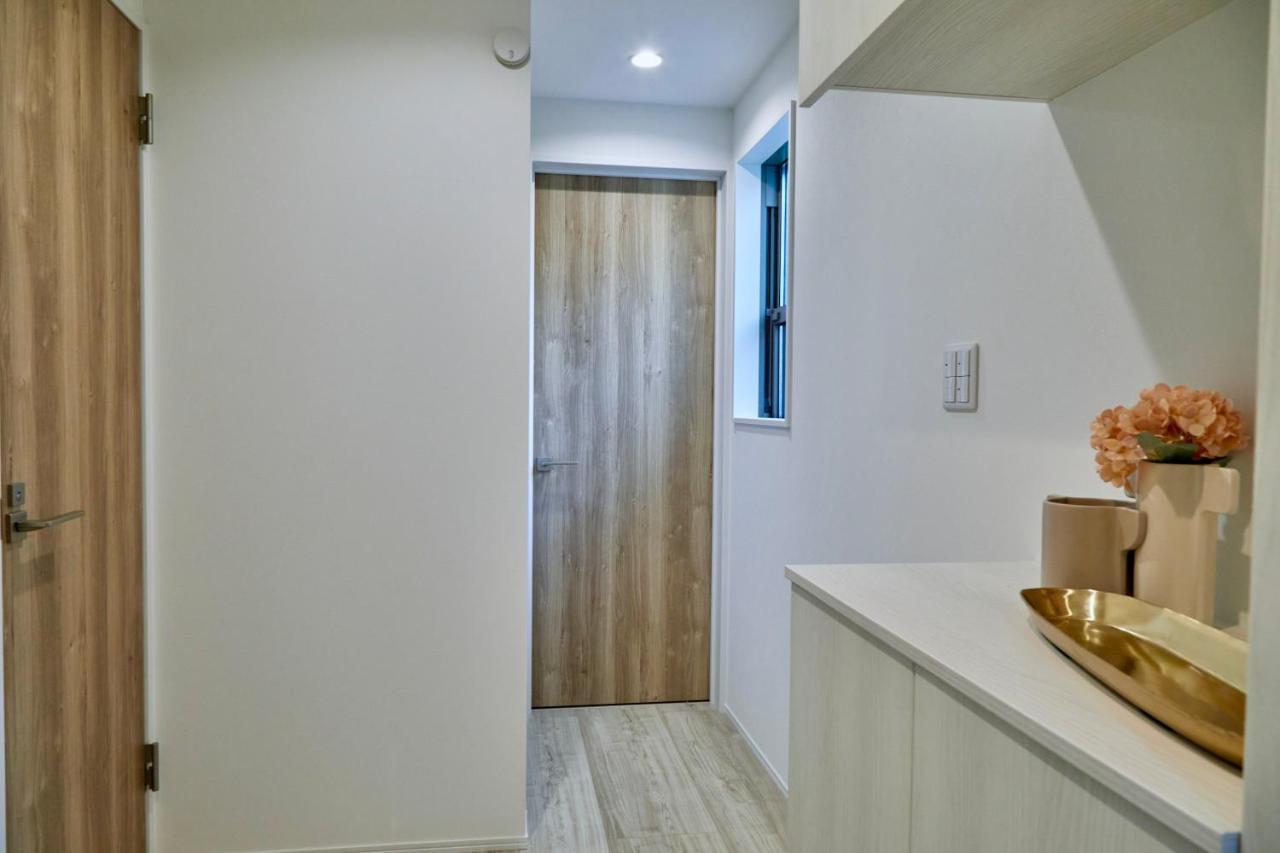 Villa Orange County In Shinjuku Tokyo