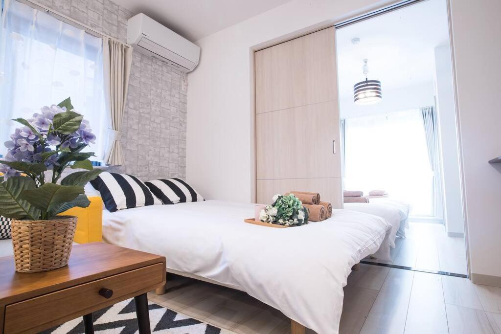 Comma House Nishi-ikebukuro 101 Apartment