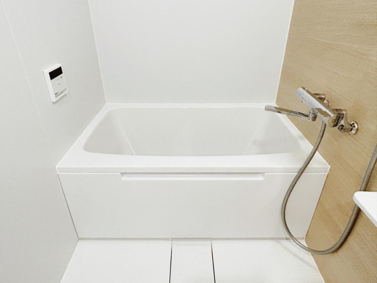 Louis House: Ueno Oasis Near Yamanote Line *