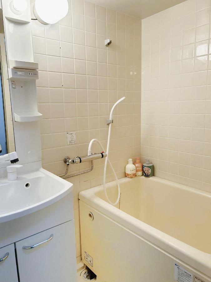 Louis House: Ueno Oasis Near Yamanote Line Apartment *