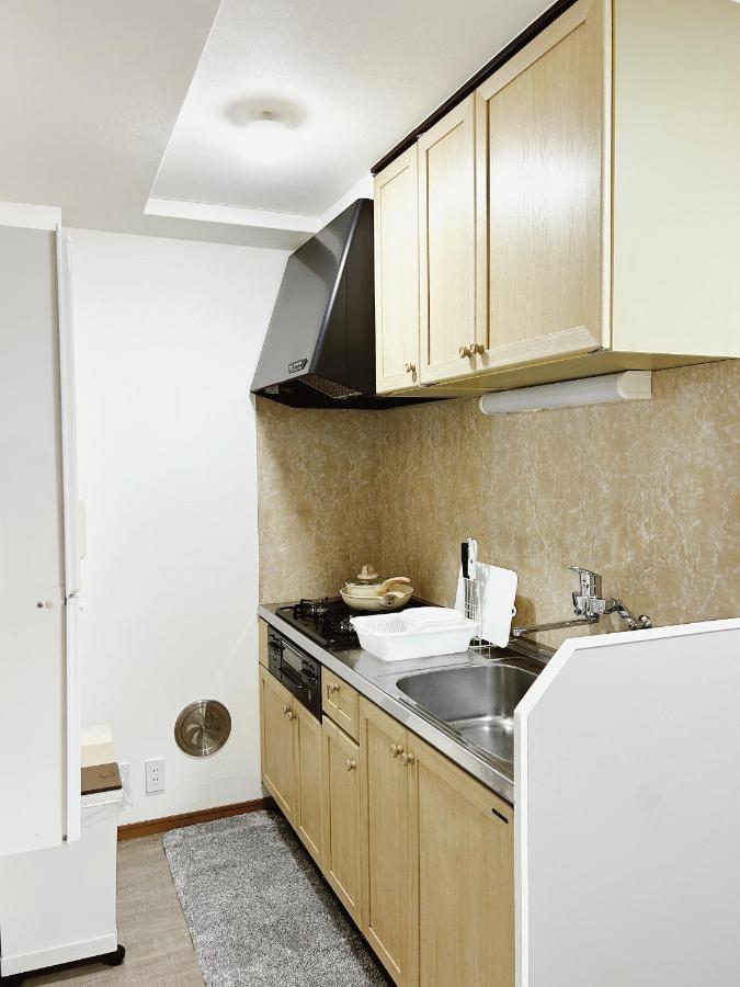 Apartment Louis House: Ueno Oasis Near Yamanote Line *