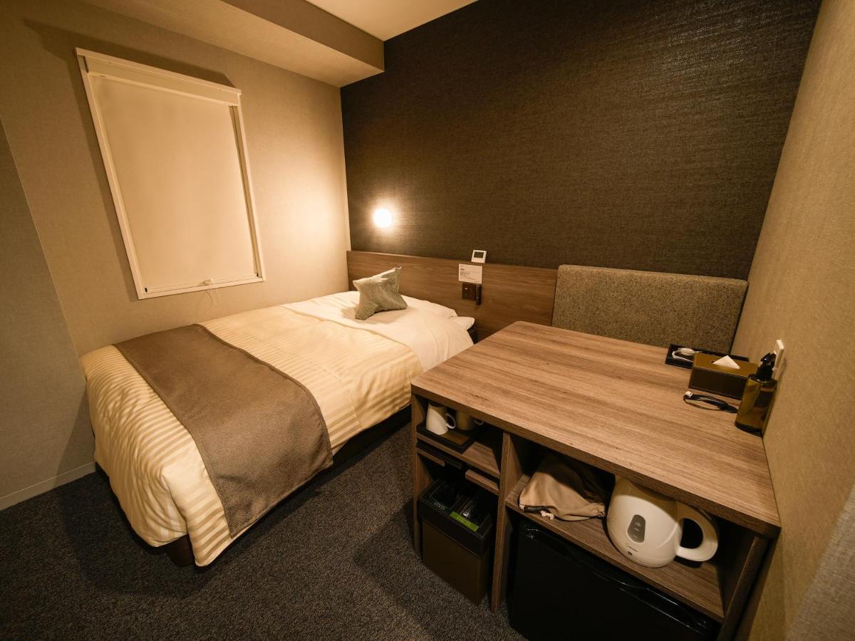 Super Premier Ikebukuro Natural Hot Spring Hotel 3*