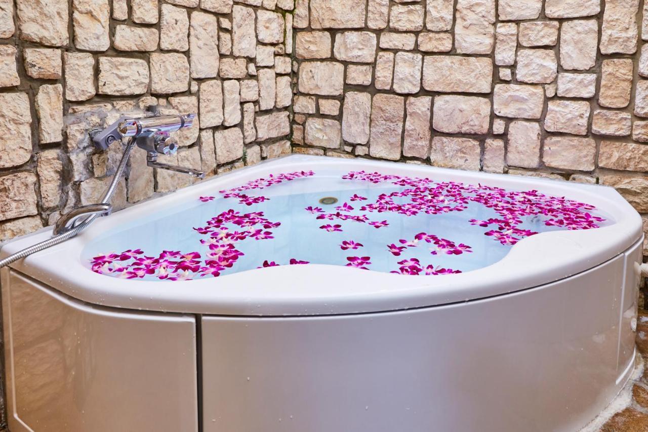 Petit Bali Ikebukuro (adults Only) Hotel Tokyo