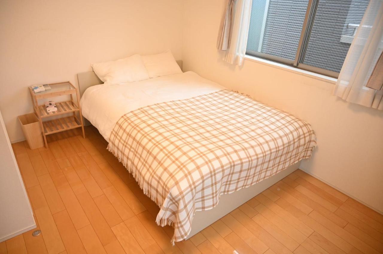 Apartment Nishiikebukuro Pure Gray Tokyo