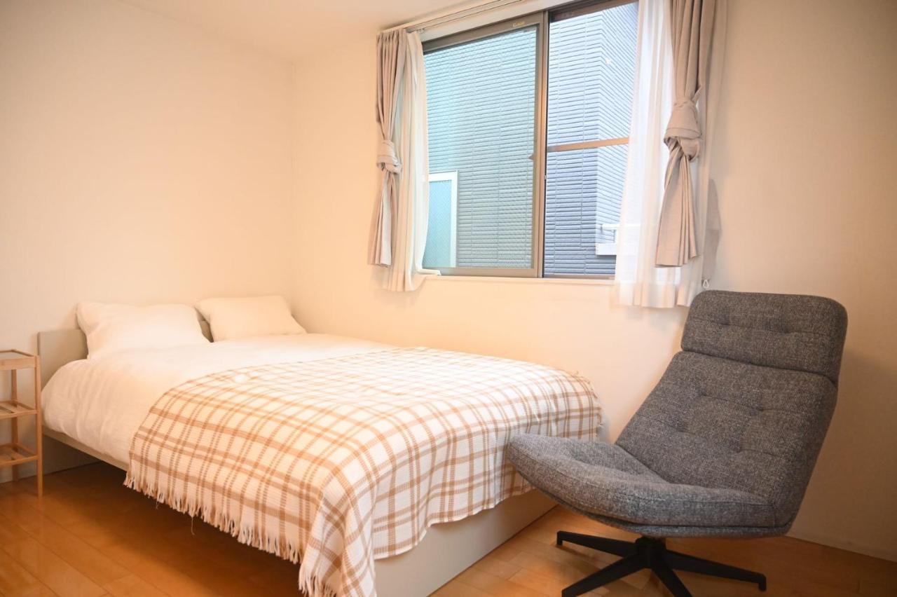 Apartment Nishiikebukuro Pure Gray