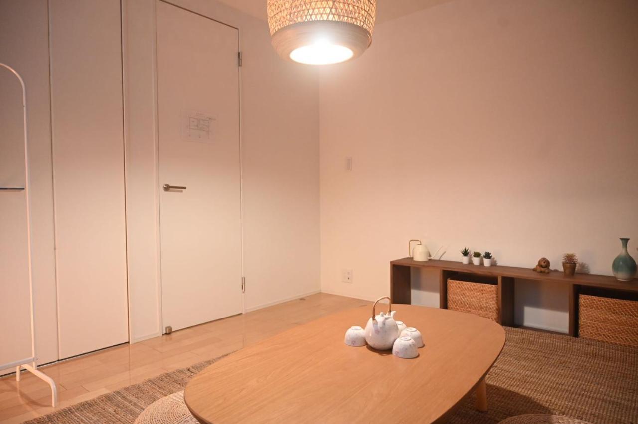 Apartment Nishiikebukuro Pure Gray Tokyo