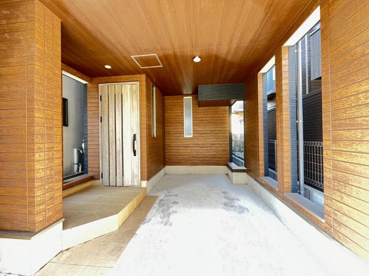 Holiday home Charming New Launch: Direct Access To Narita & Haneda Airports, Shinjuku, And Disneyland; Close To Asakusa & Akihabara! Tokyo
