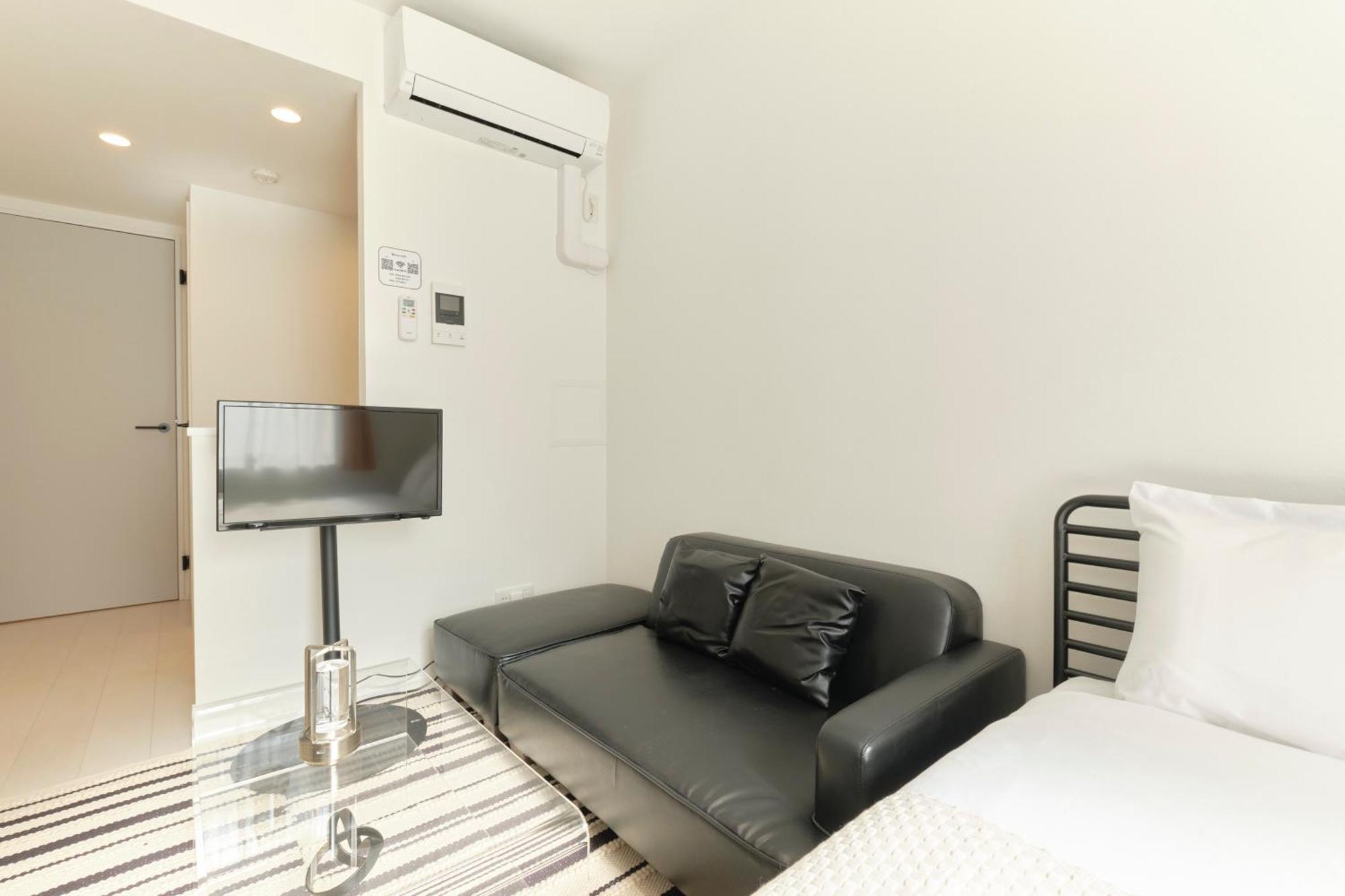 Dieu Nakanobu Apartment