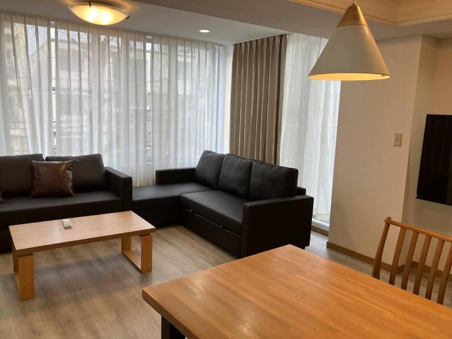 Apartment 95㎡/駅徒歩7分/エレベータ付き/お洒落2ldk/free Wifi *
