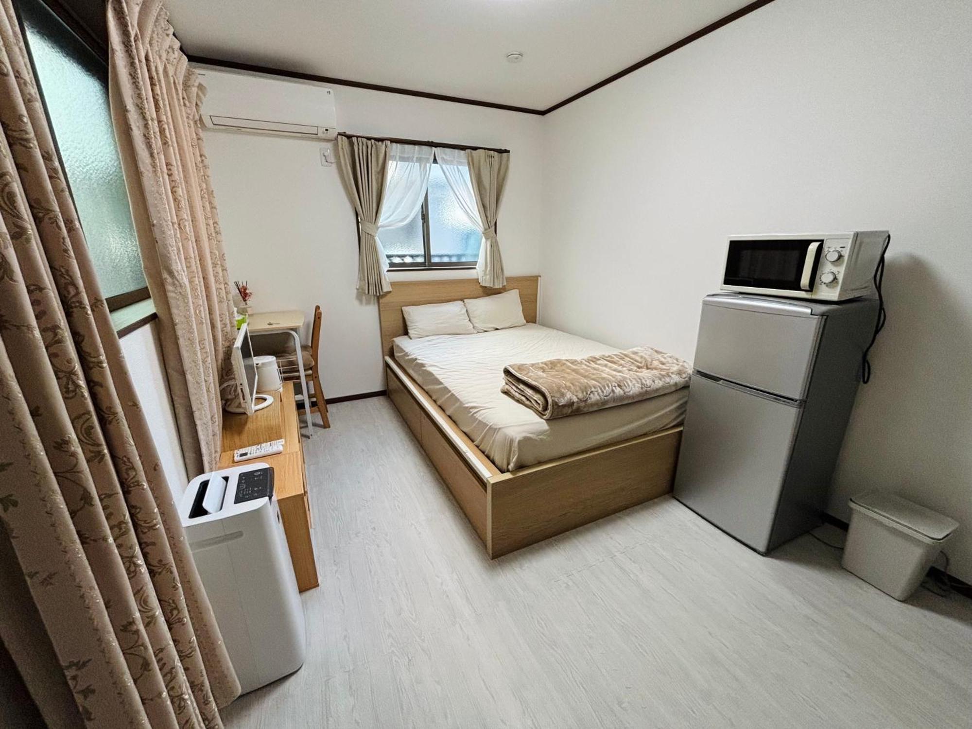 Bon House Kanamachi Direct To Sensoji Skytree Disneyland Airport Free Parking