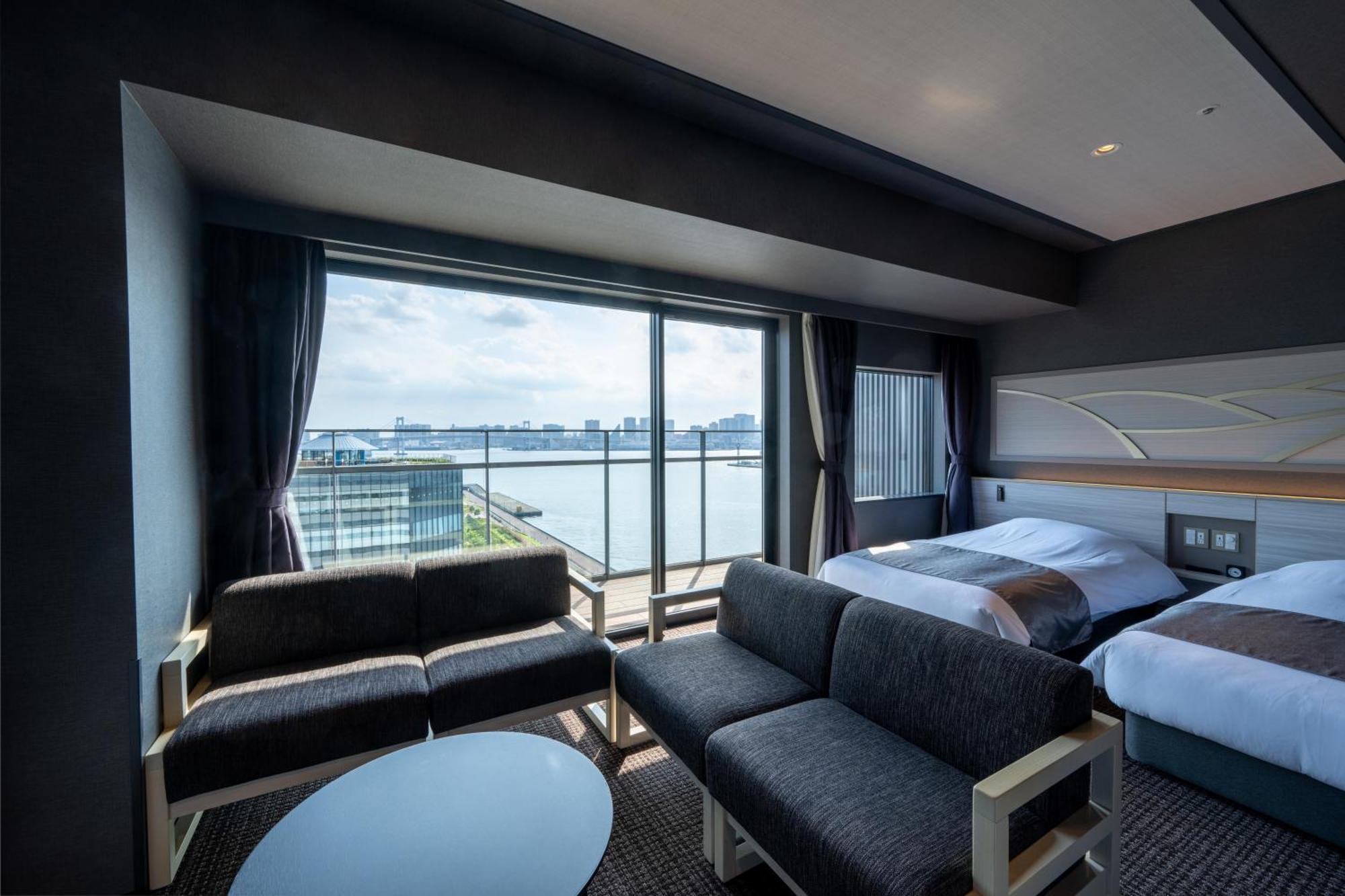 La Vista Bay Hotel 4*