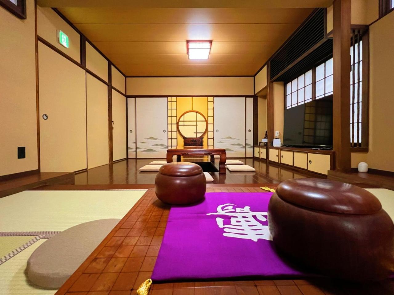 璞（haku）日式旅馆/新宿繁华区域/東新宿駅徒歩4分/免費wifi/最大可入住7人 Tokyo