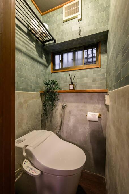 Premier Nishiazabu Roppongi Front Tokyo