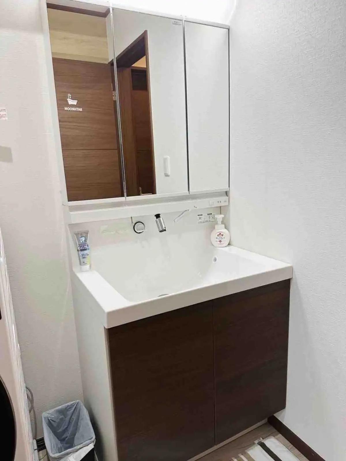 Bon House Kanamachi Direct To Sensoji Skytree Disneyland Airport Free Parking