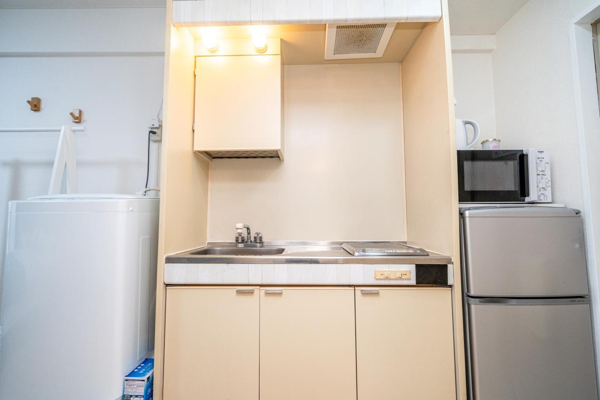 Tookin House 池袋 Apartment *