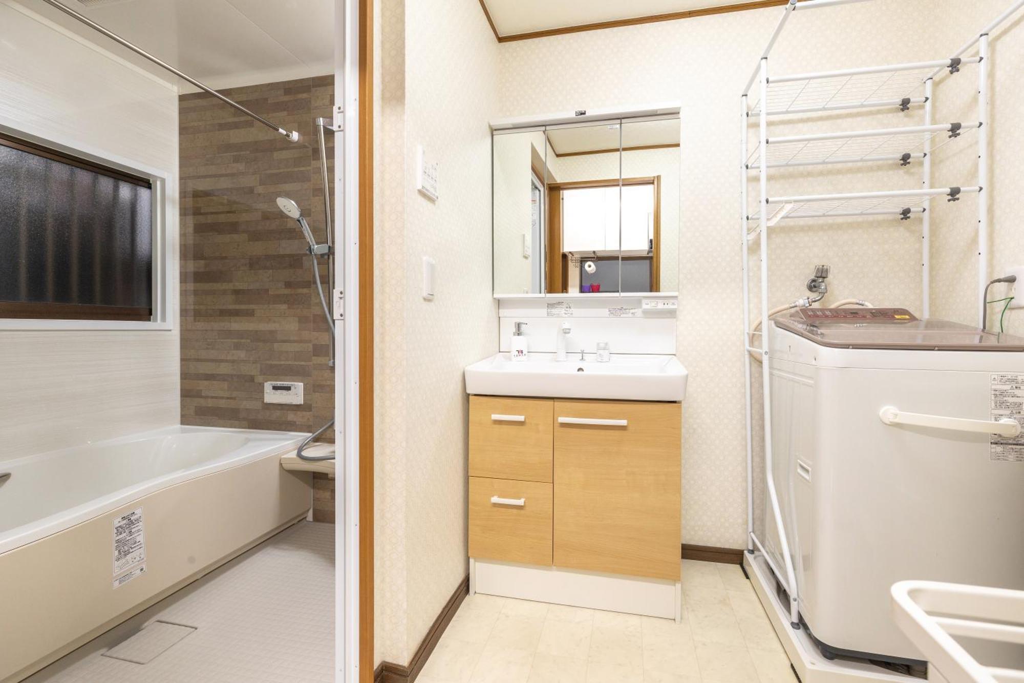 Kirakira House Elegant 3br On Yamanote Line Tokyo