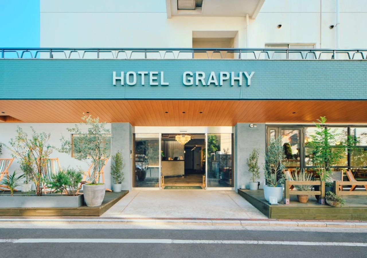Graphy Nezu Tokyo