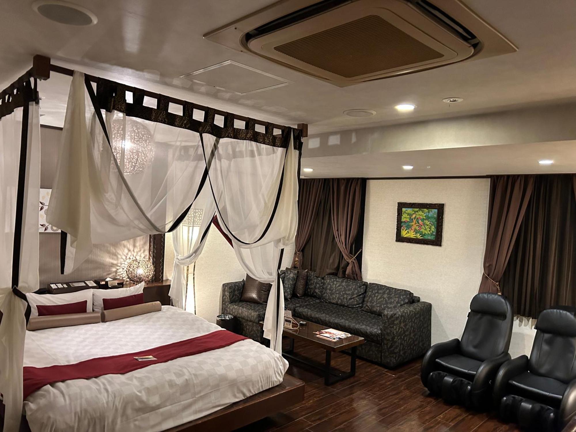Balian Shinjuku Honten (adults Only)