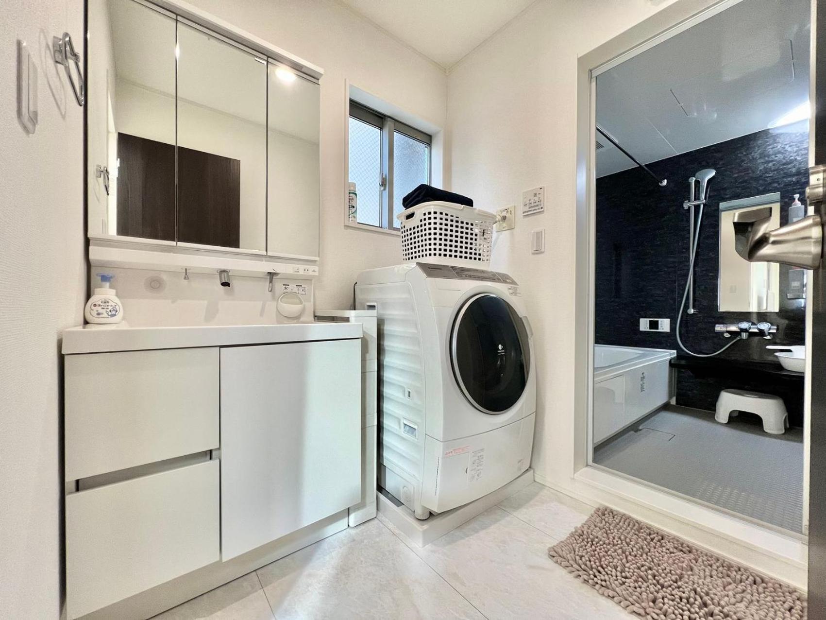 Qy Apartment