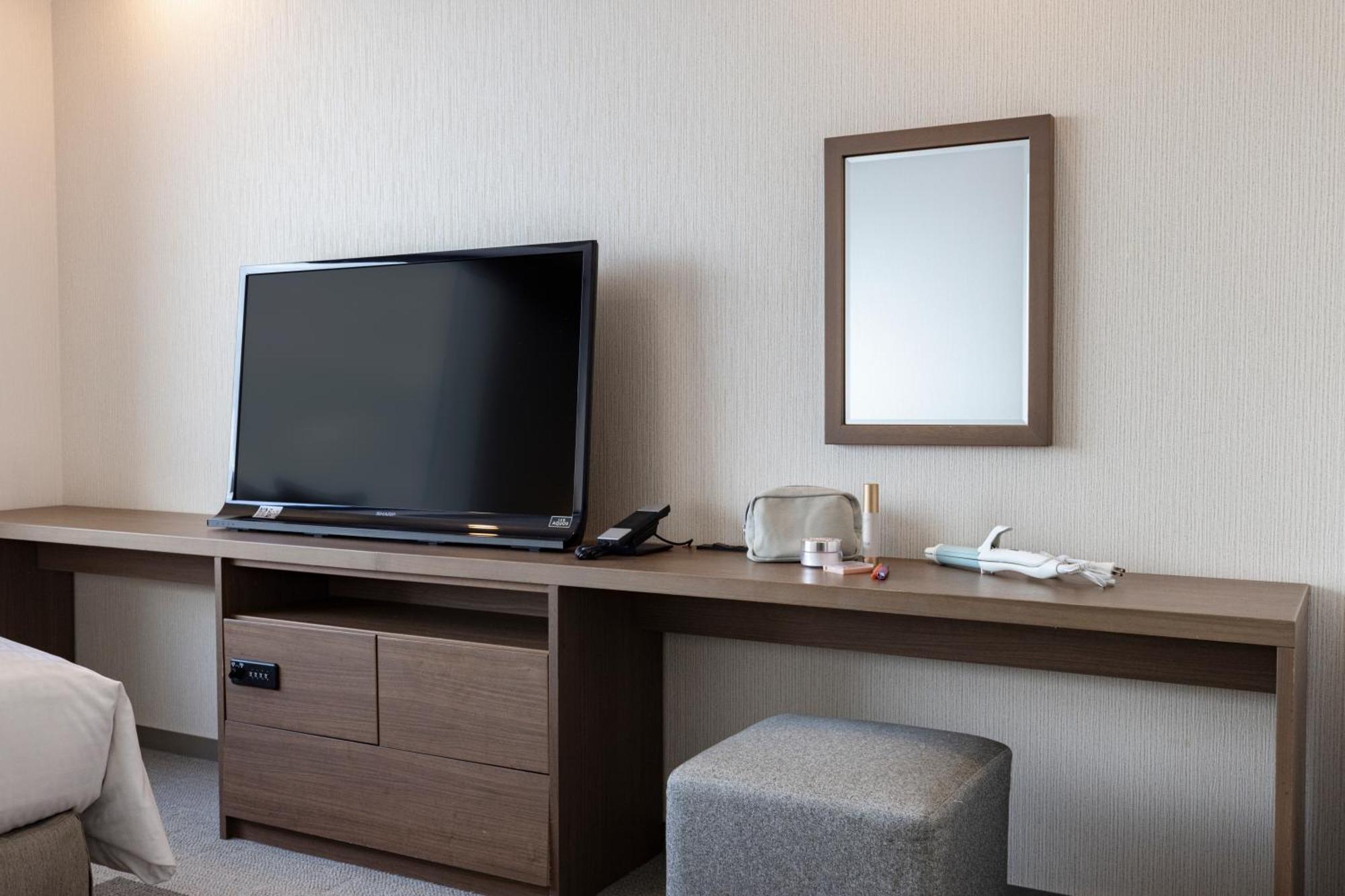 Tokyu Aoyama Premier Hotel 4*