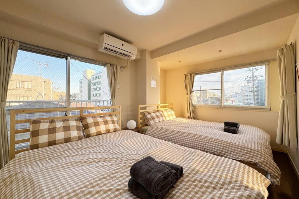Sun White Gyoutoku 301 Apartment Tokyo