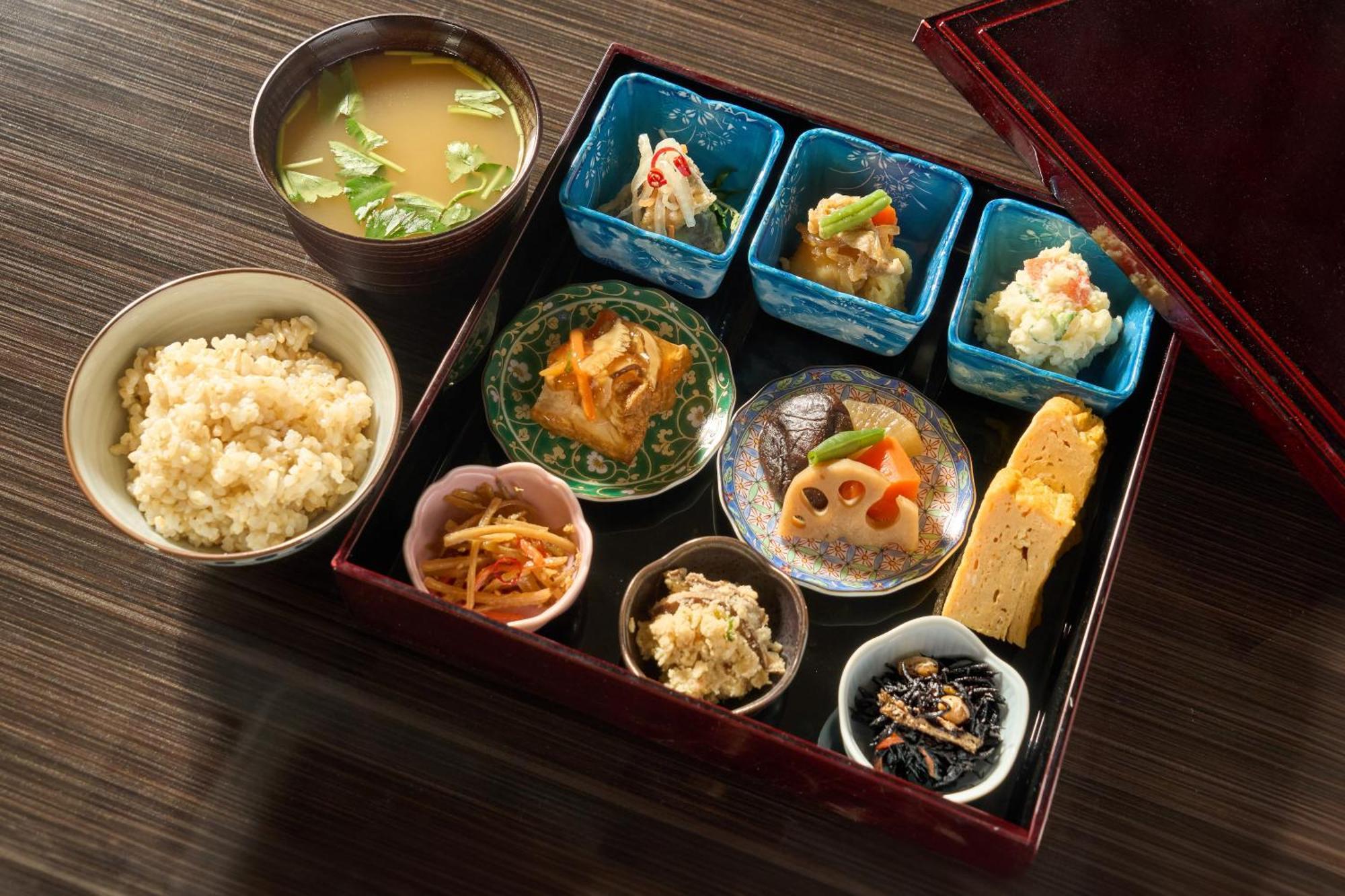 Sotetsu Fresa Tokyo-kyobashi
