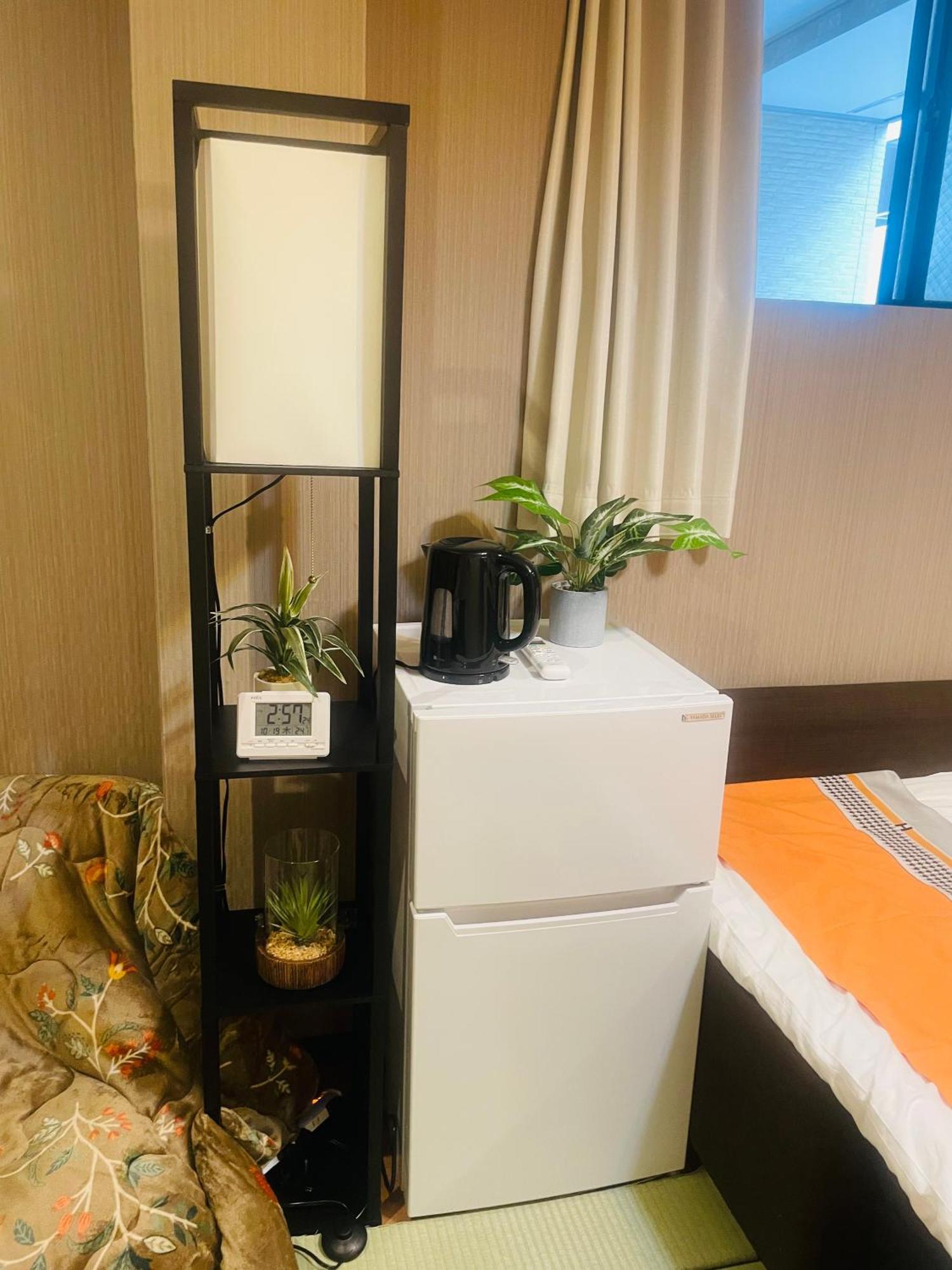 Sky House晴空塔 双人间1 带独立厕所 共用浴室 * Tokyo