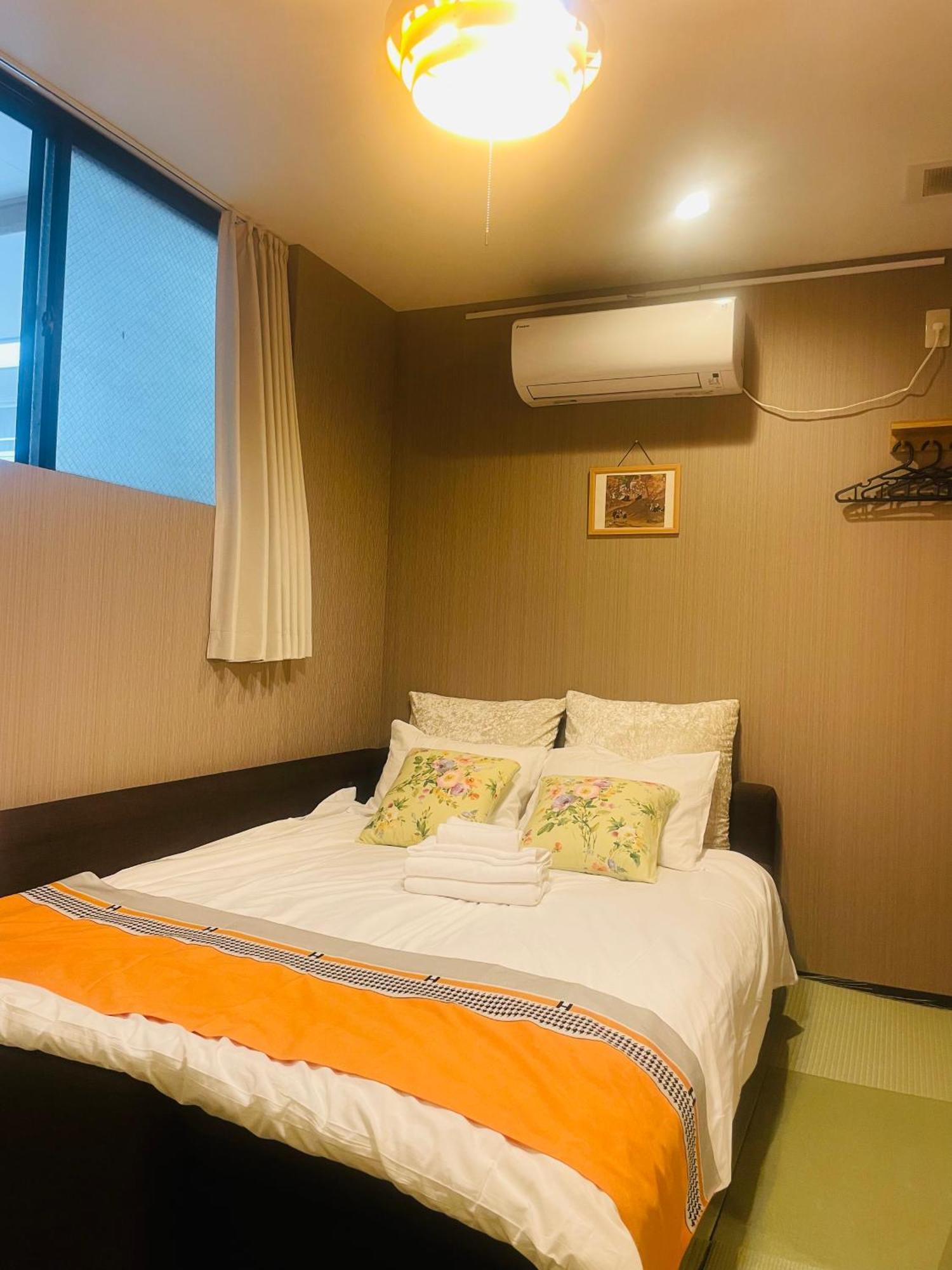 Sky House晴空塔 双人间1 带独立厕所 共用浴室