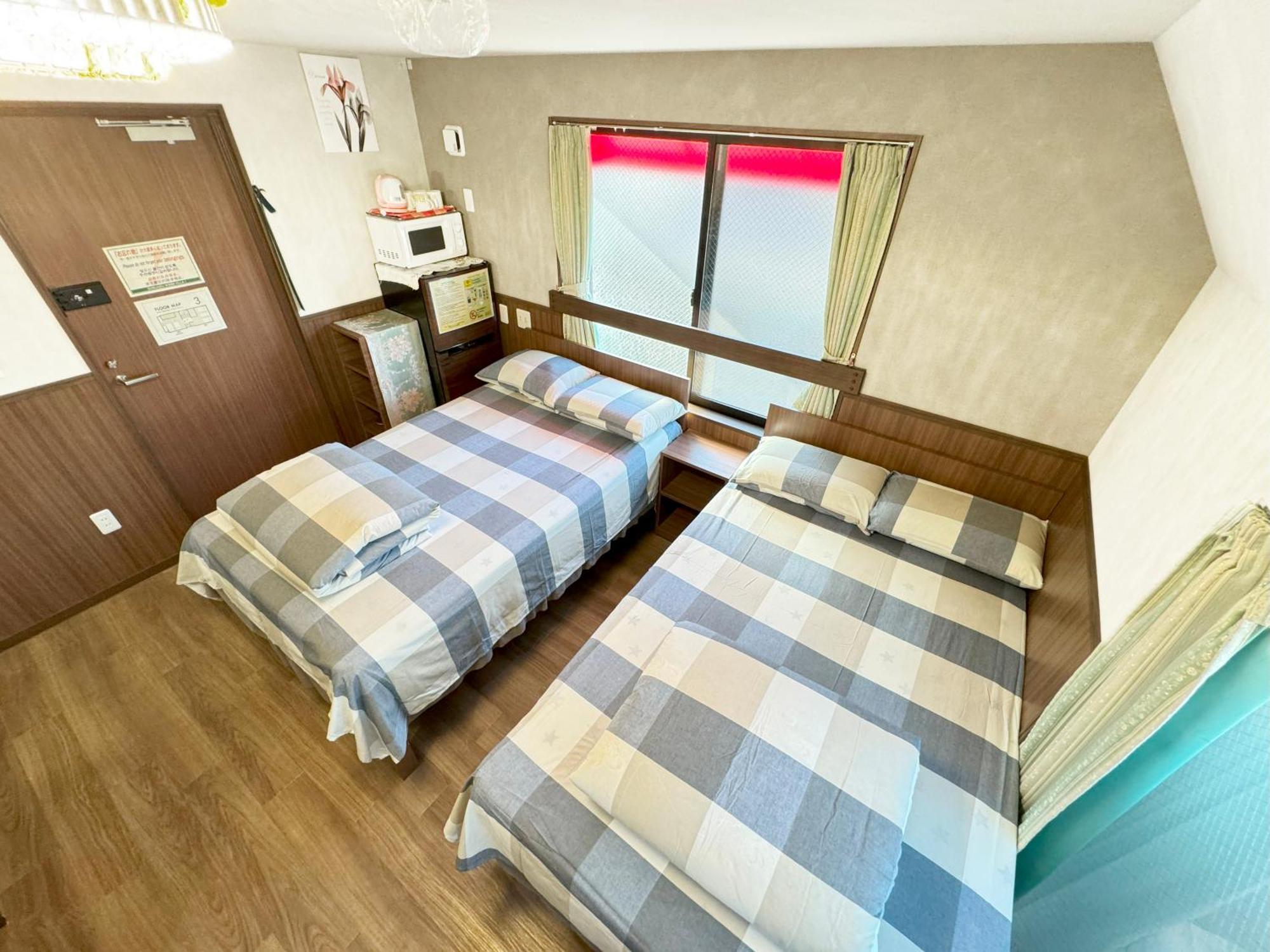 Shinjuku Warm I Hotel 2*
