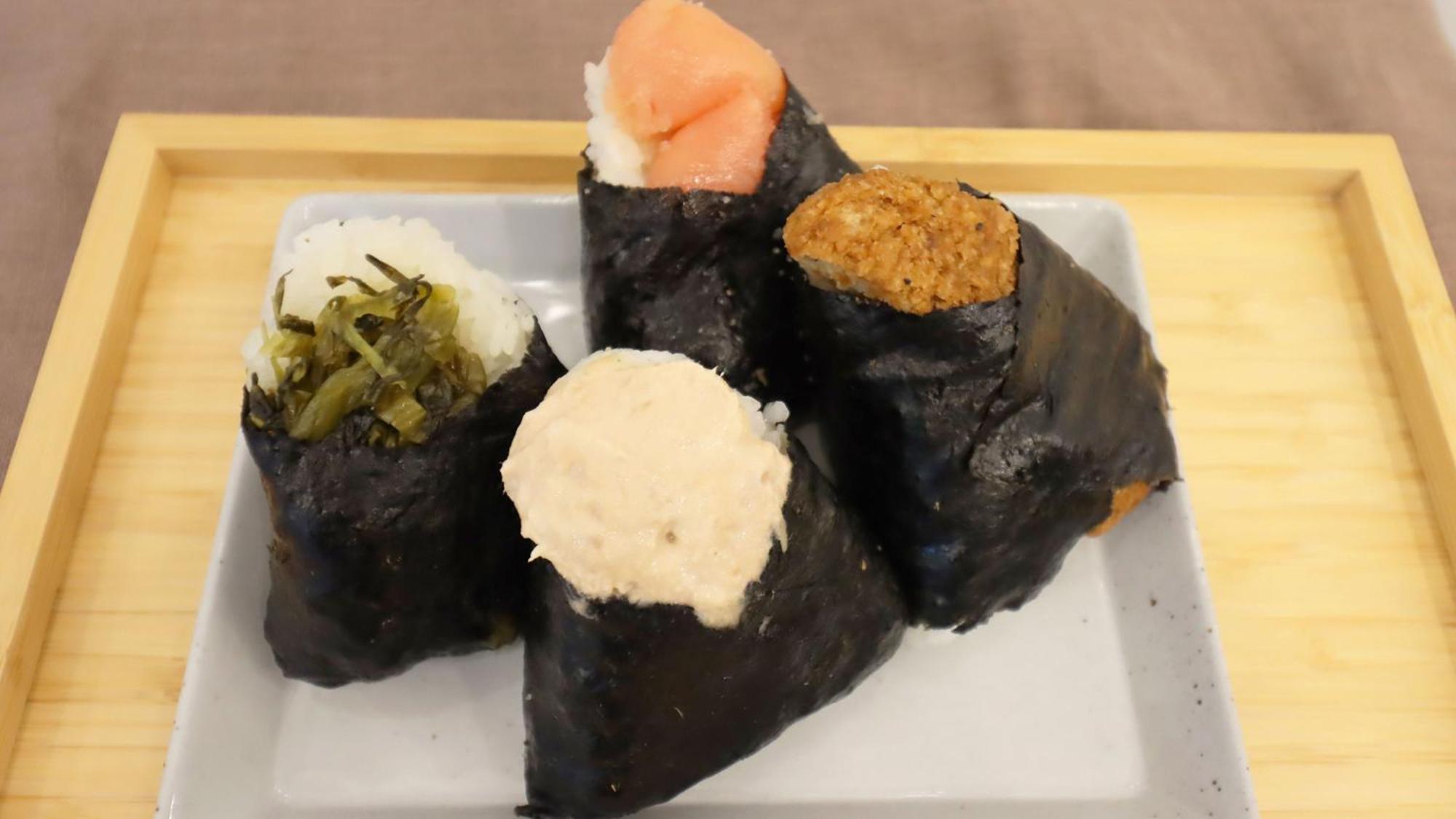 Toyoko Keihin Tohoku Sen Oji Eki Kita Guchi 3*