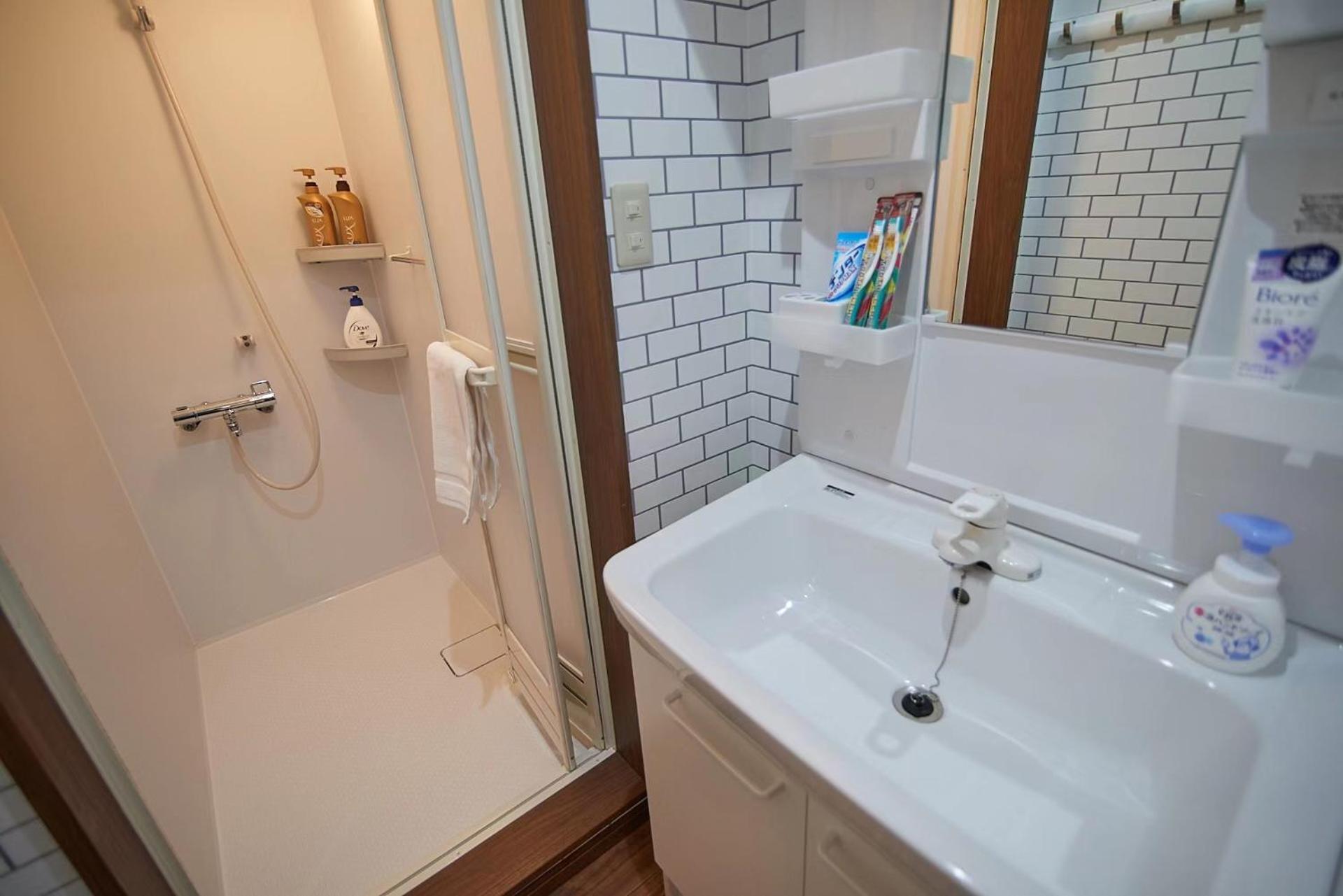 3 Min To Komagome Sta By Foot/15min To Shinju&tokyo Sta By Jr Apartment Tokyo