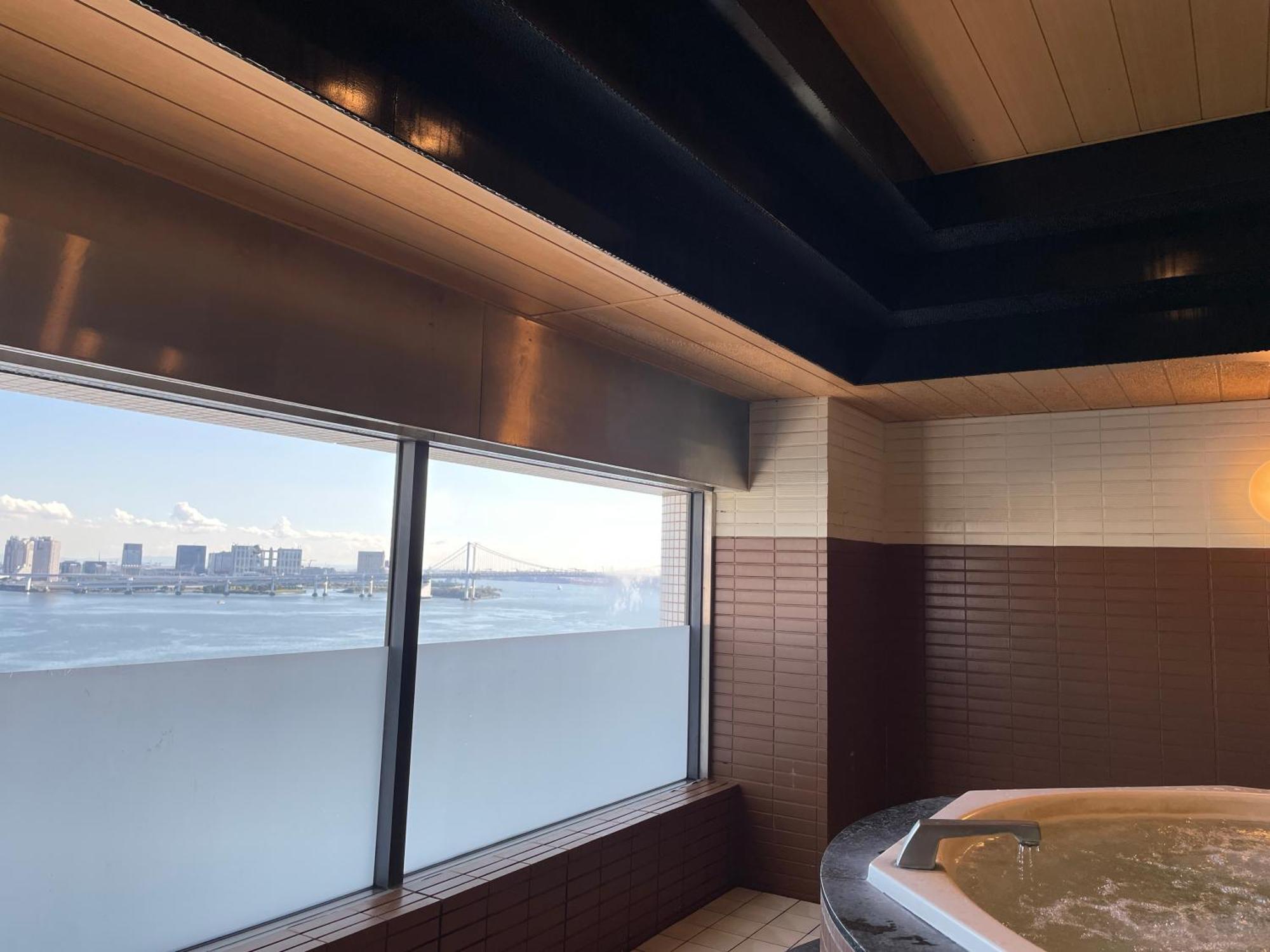 Bayside Azur Takeshiba 4*
