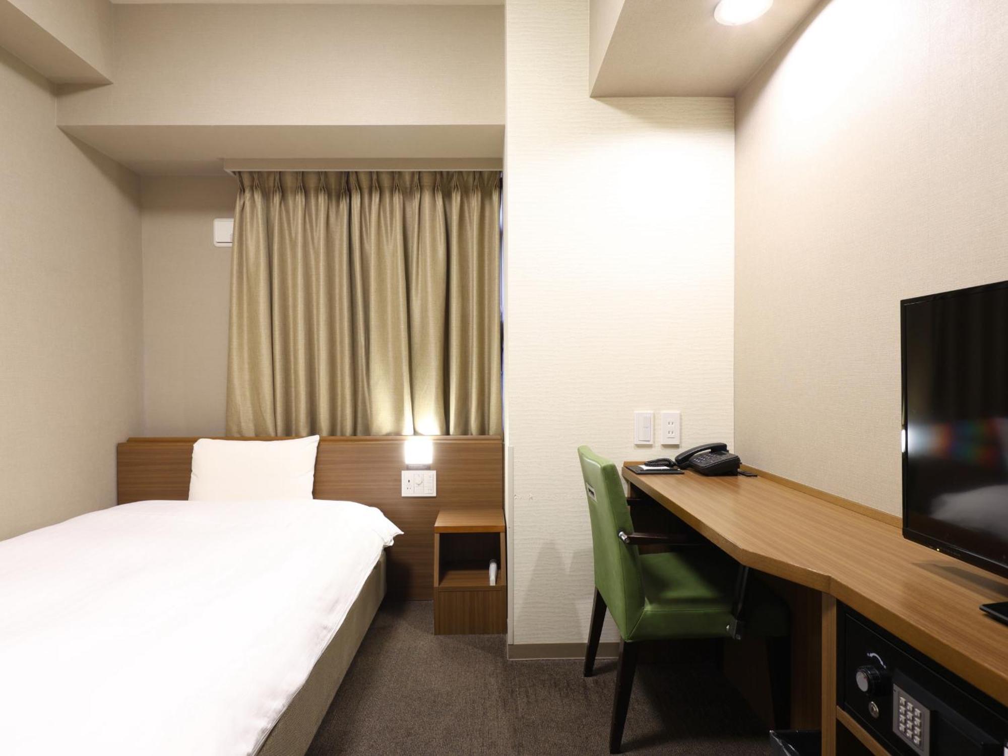 Dormy Hatchobori Hot Spring 3* Tokyo