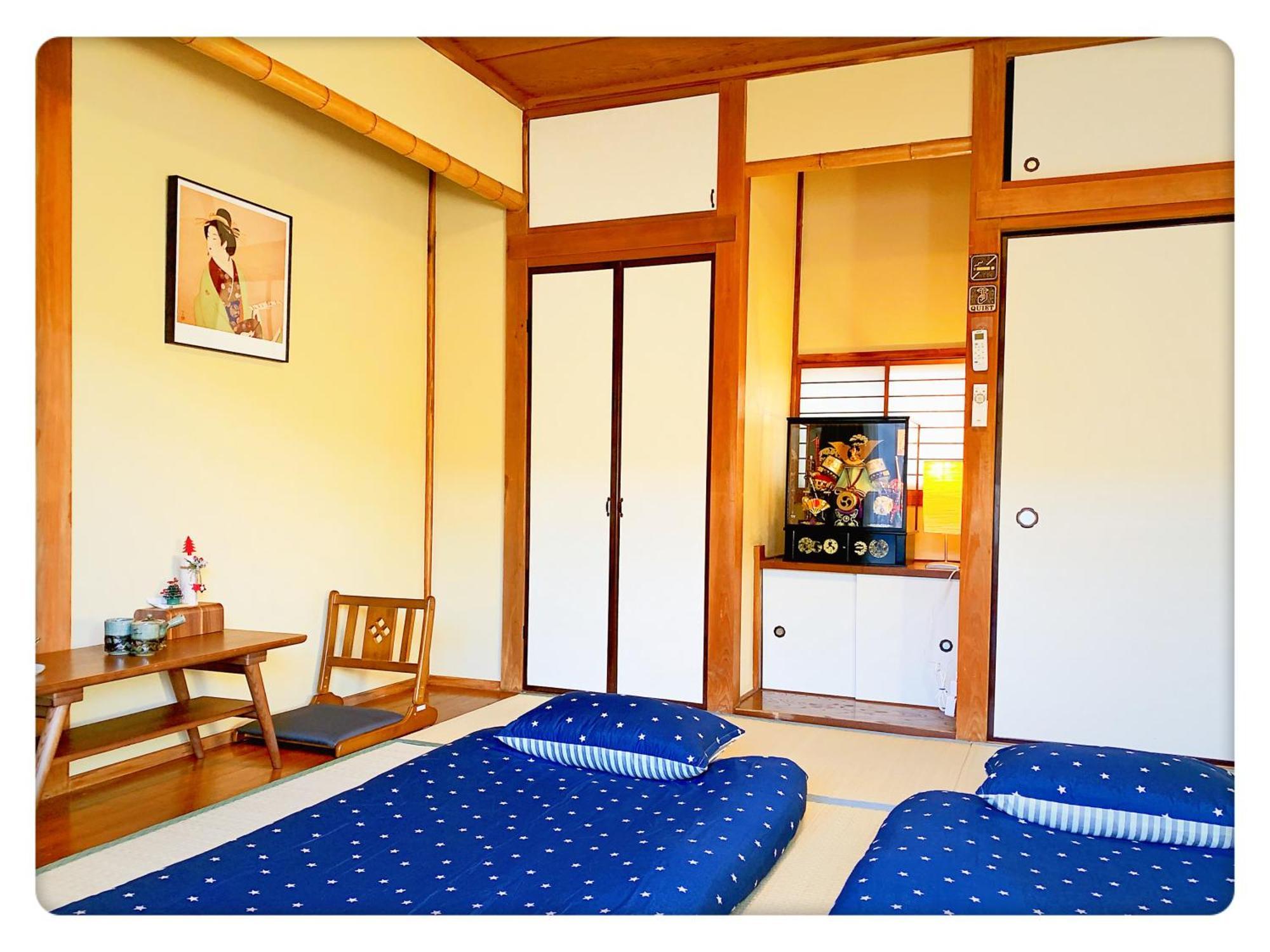 Louis House: Shinjuku-shibuya Convenience, Steps From Subway Tokyo