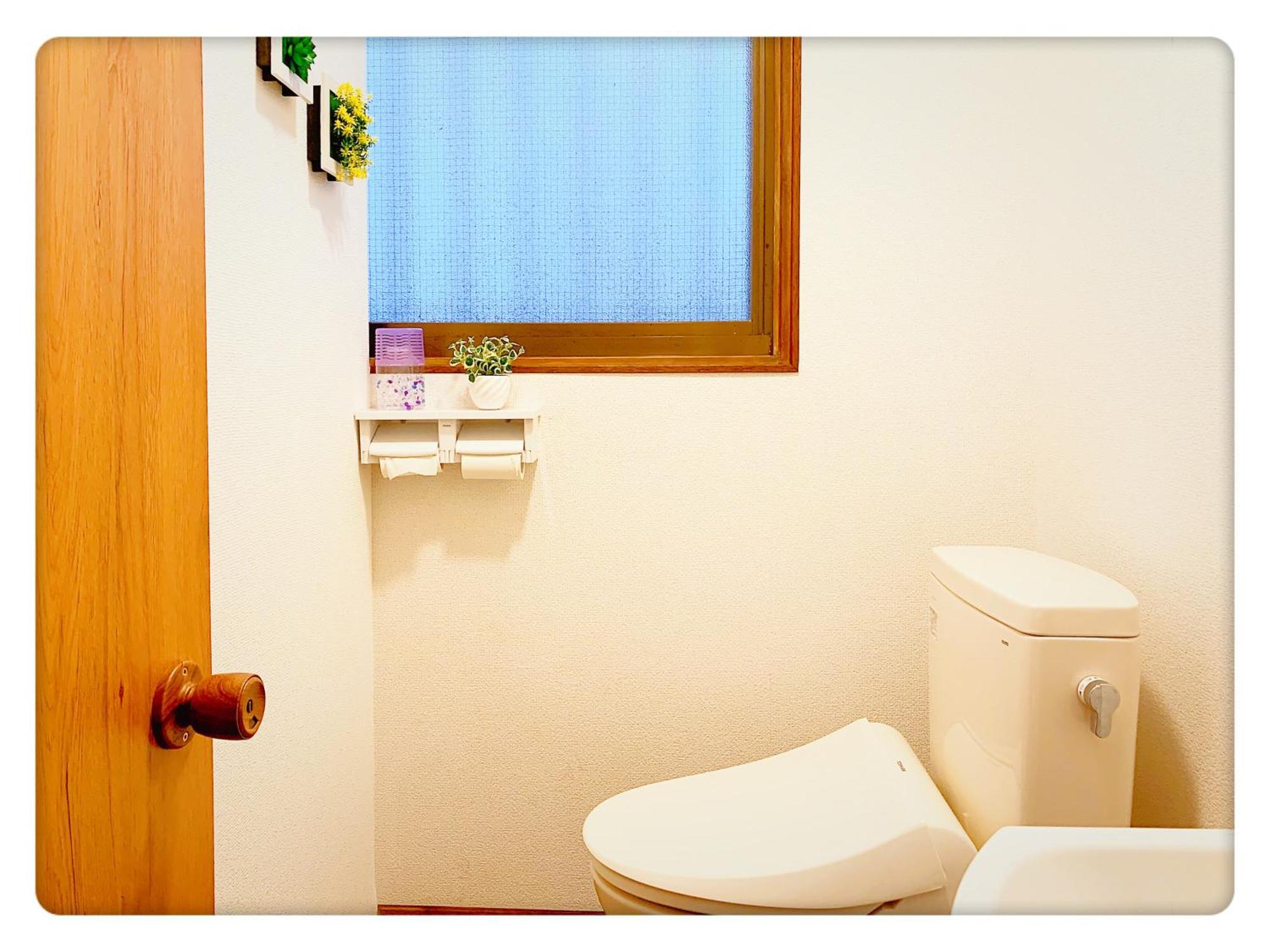 Louis House: Shinjuku-shibuya Convenience, Steps From Subway *