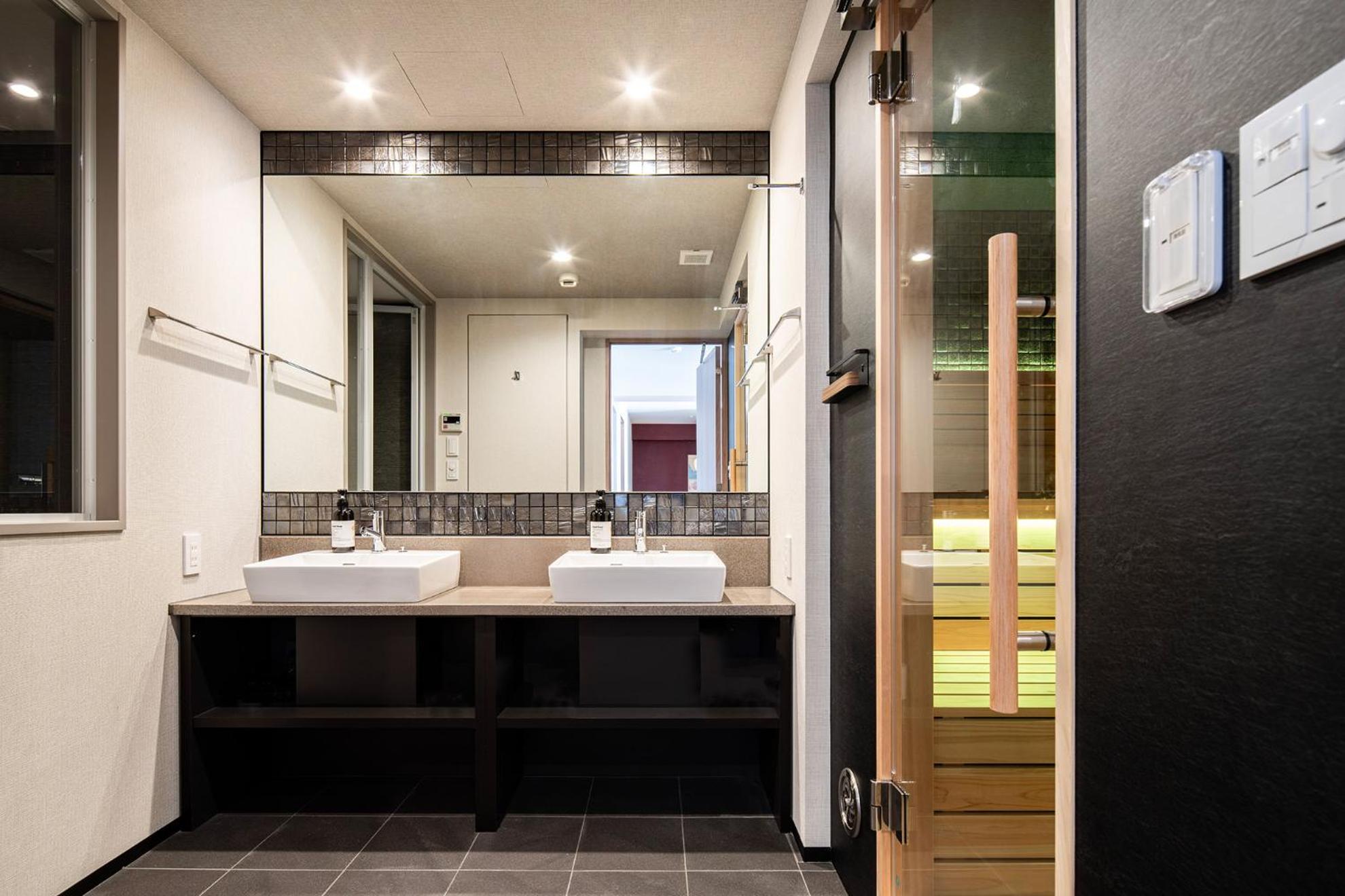 Section L Ueno-hirokoji Aparthotel