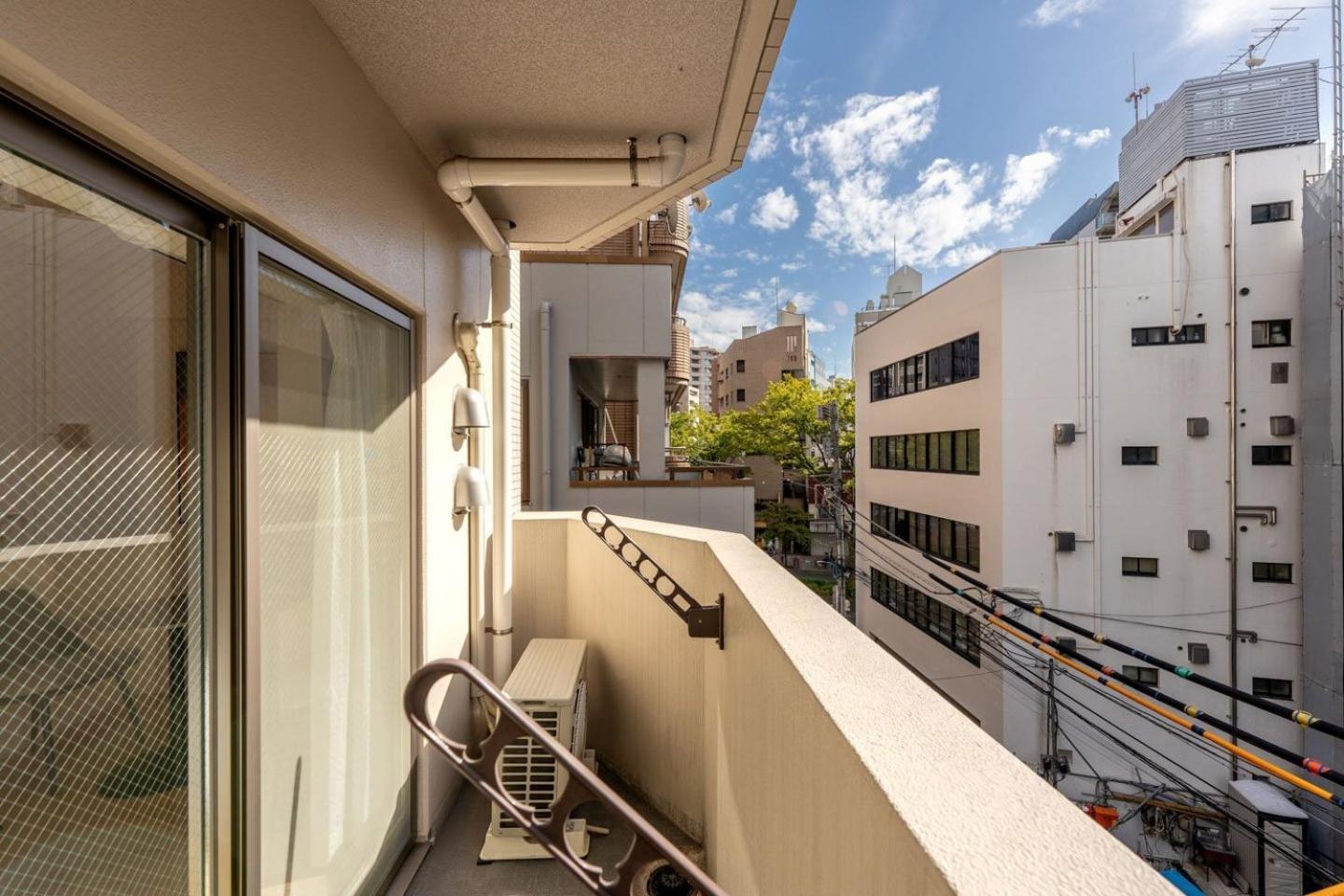 Crest Court Kagurazaka Apartment