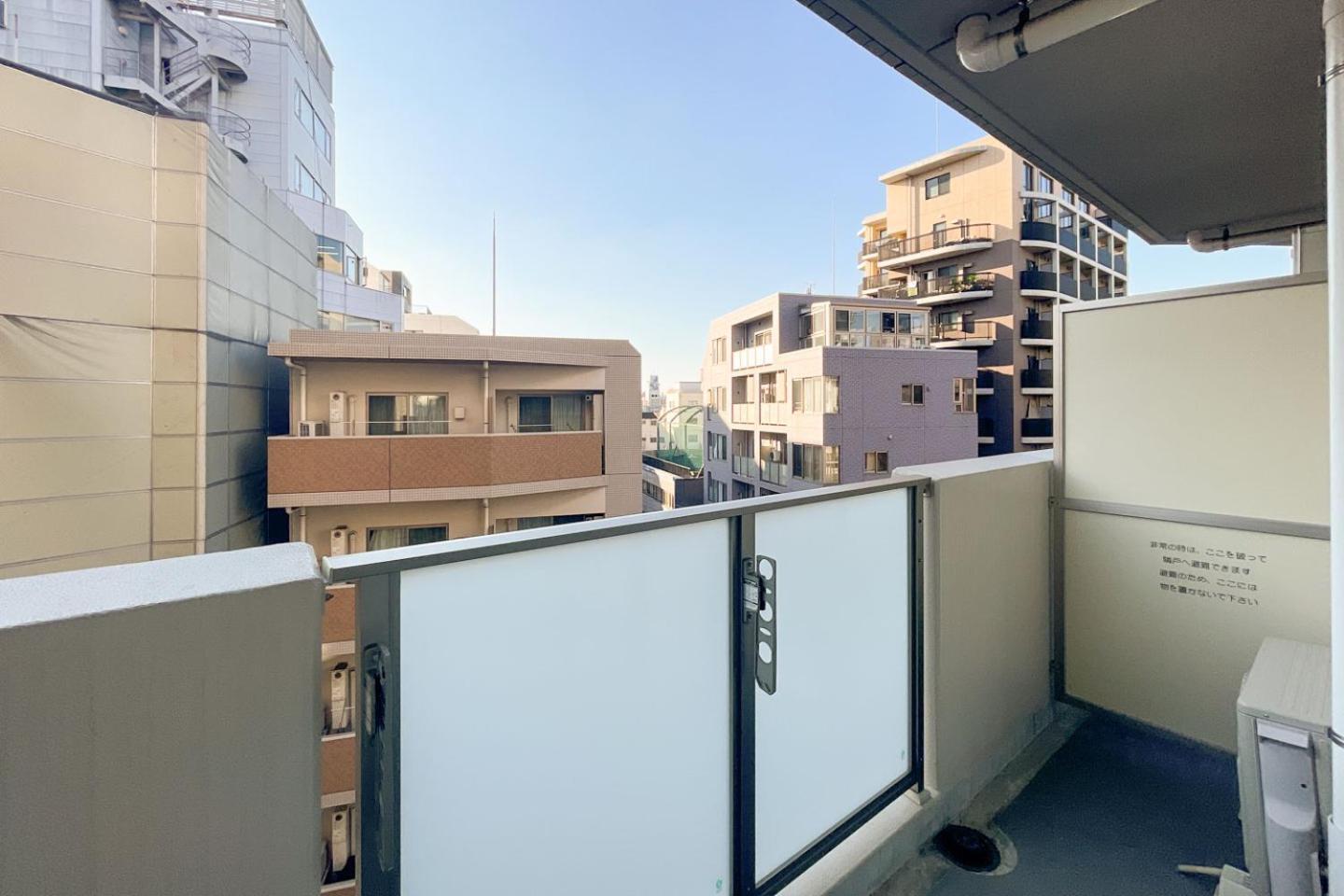 Crest Court Kagurazaka Apartment