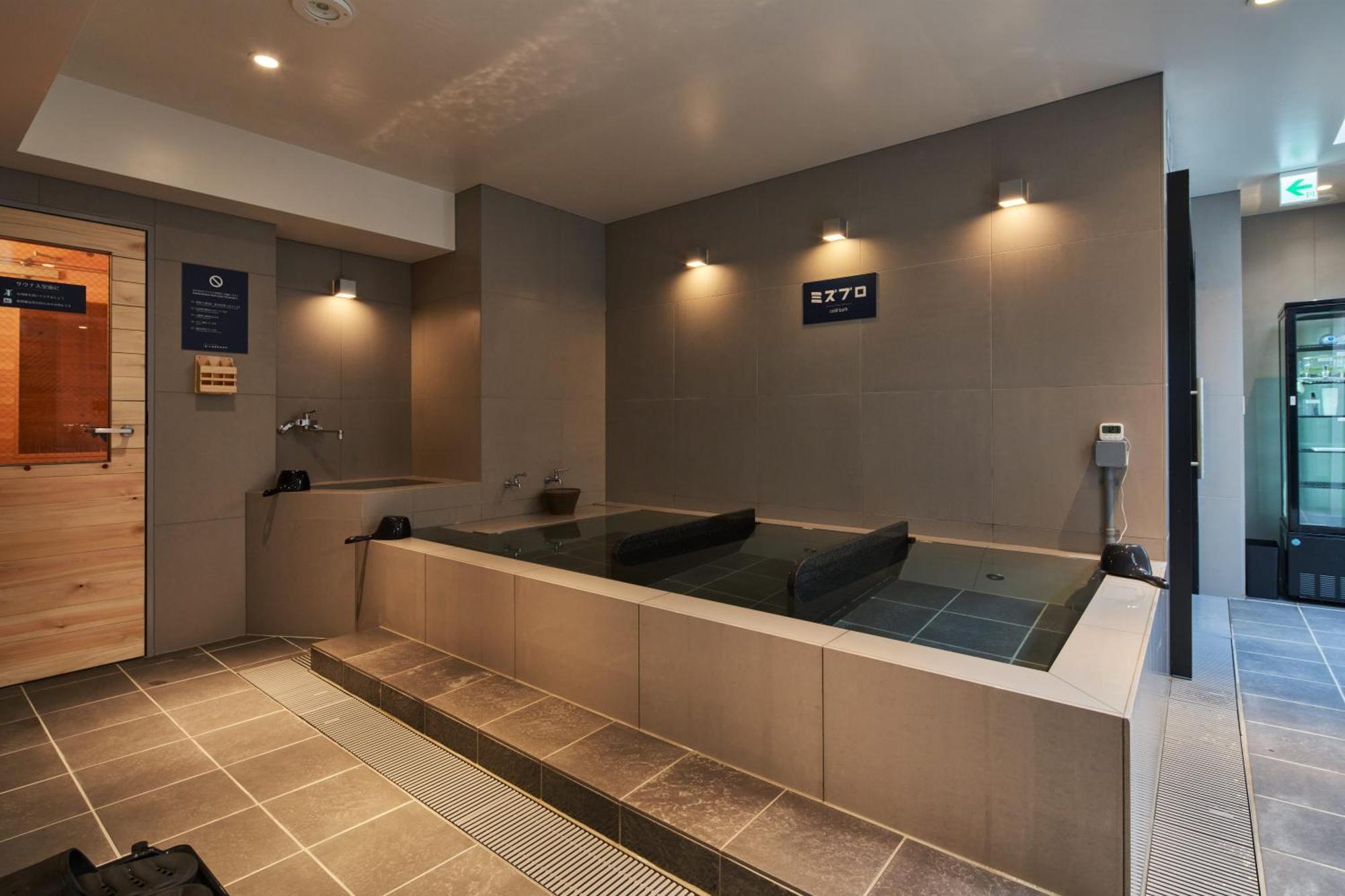 Tokio's 3* Tokyo