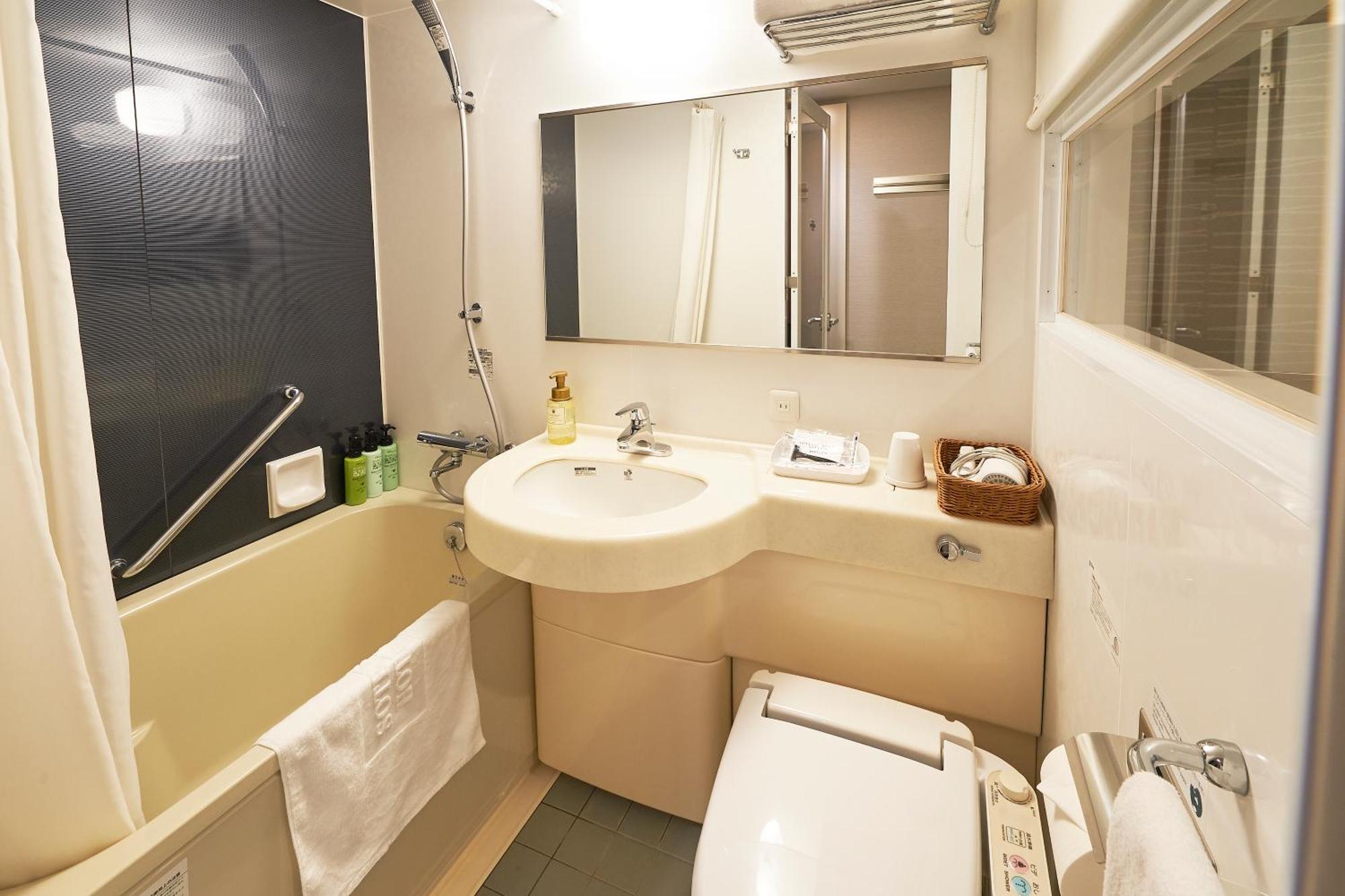 Sotetsu Fresa Shimbashi-karasumoriguchi Hotel Tokyo
