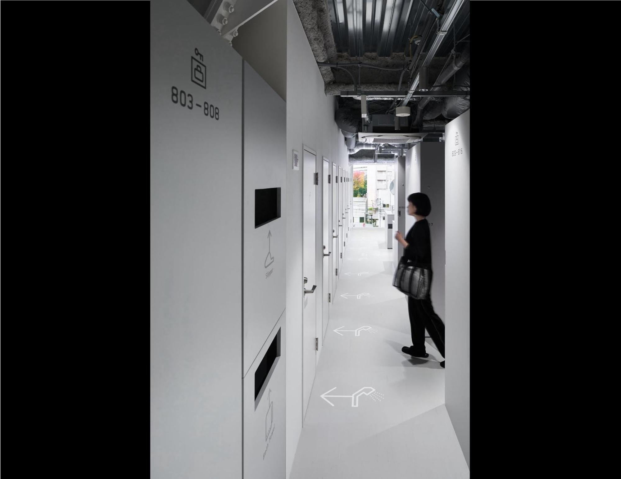 9h Nine Suidobashi Sleep Lab Capsule hotel