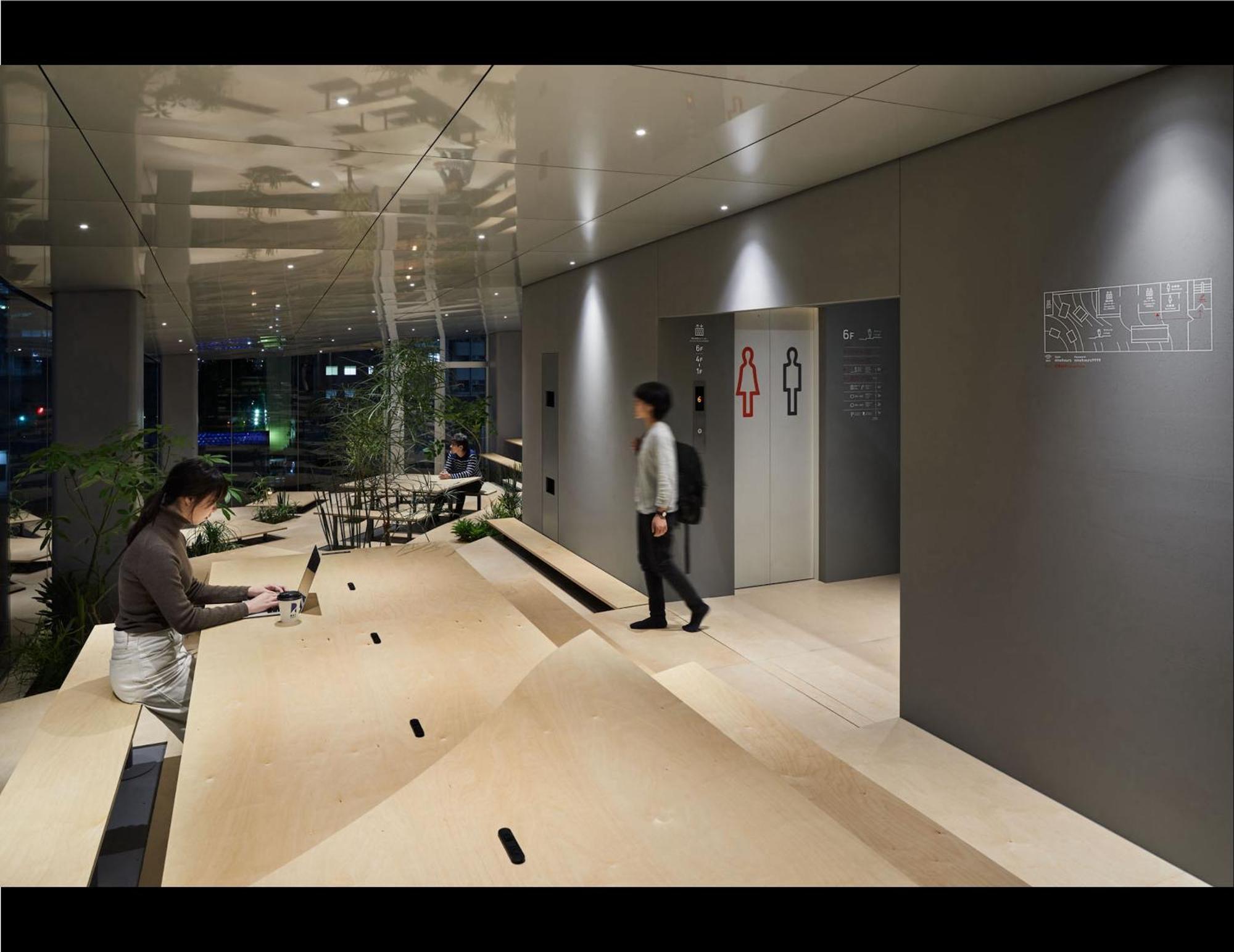 Capsule hotel 9h Nine Suidobashi Sleep Lab 2*