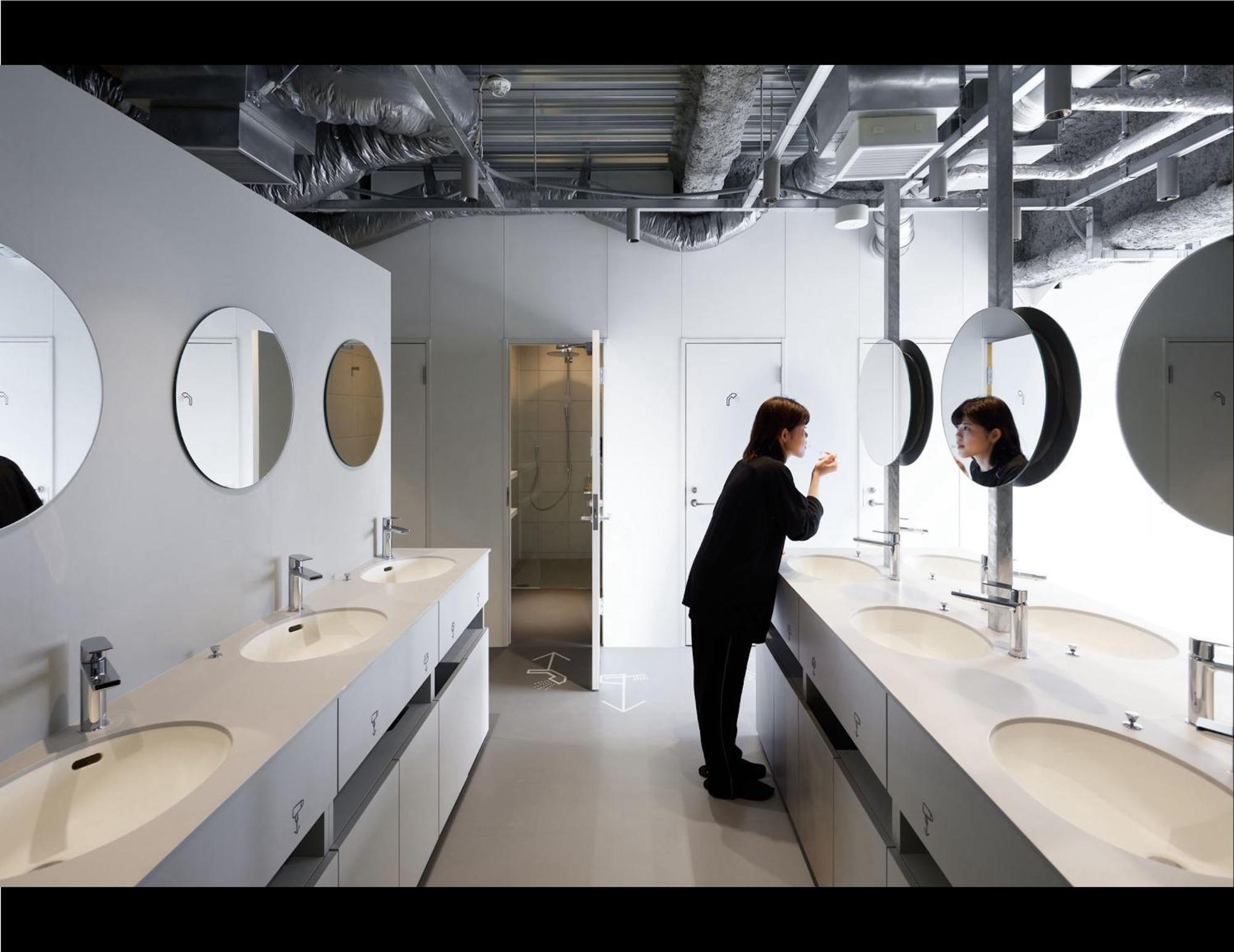 9h Nine Suidobashi Sleep Lab Capsule hotel