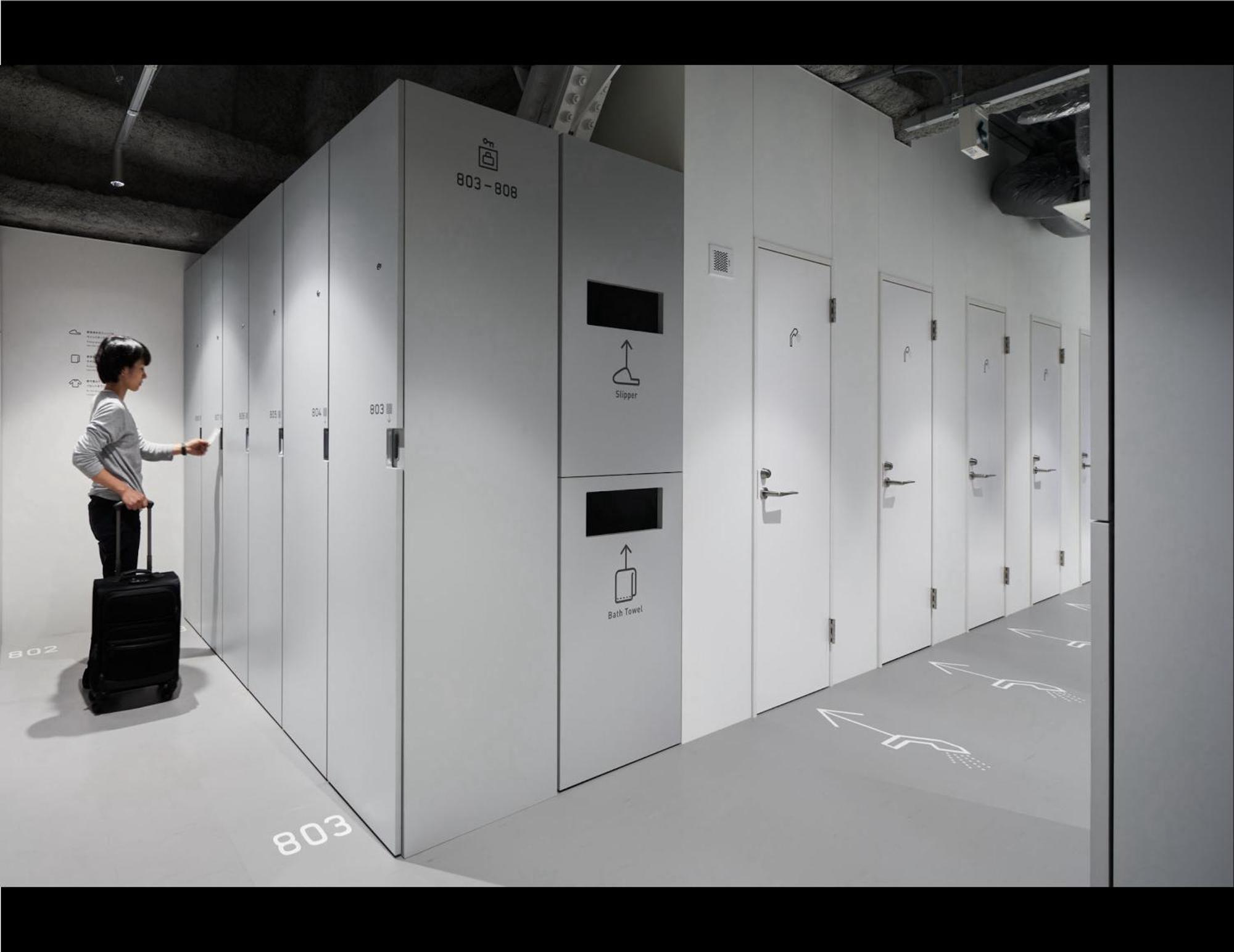 Capsule hotel 9h Nine Suidobashi Sleep Lab 2*