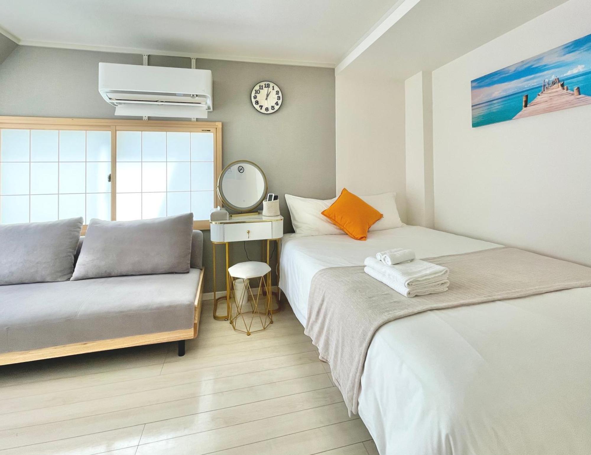 Kosumosu Guest house Tokyo