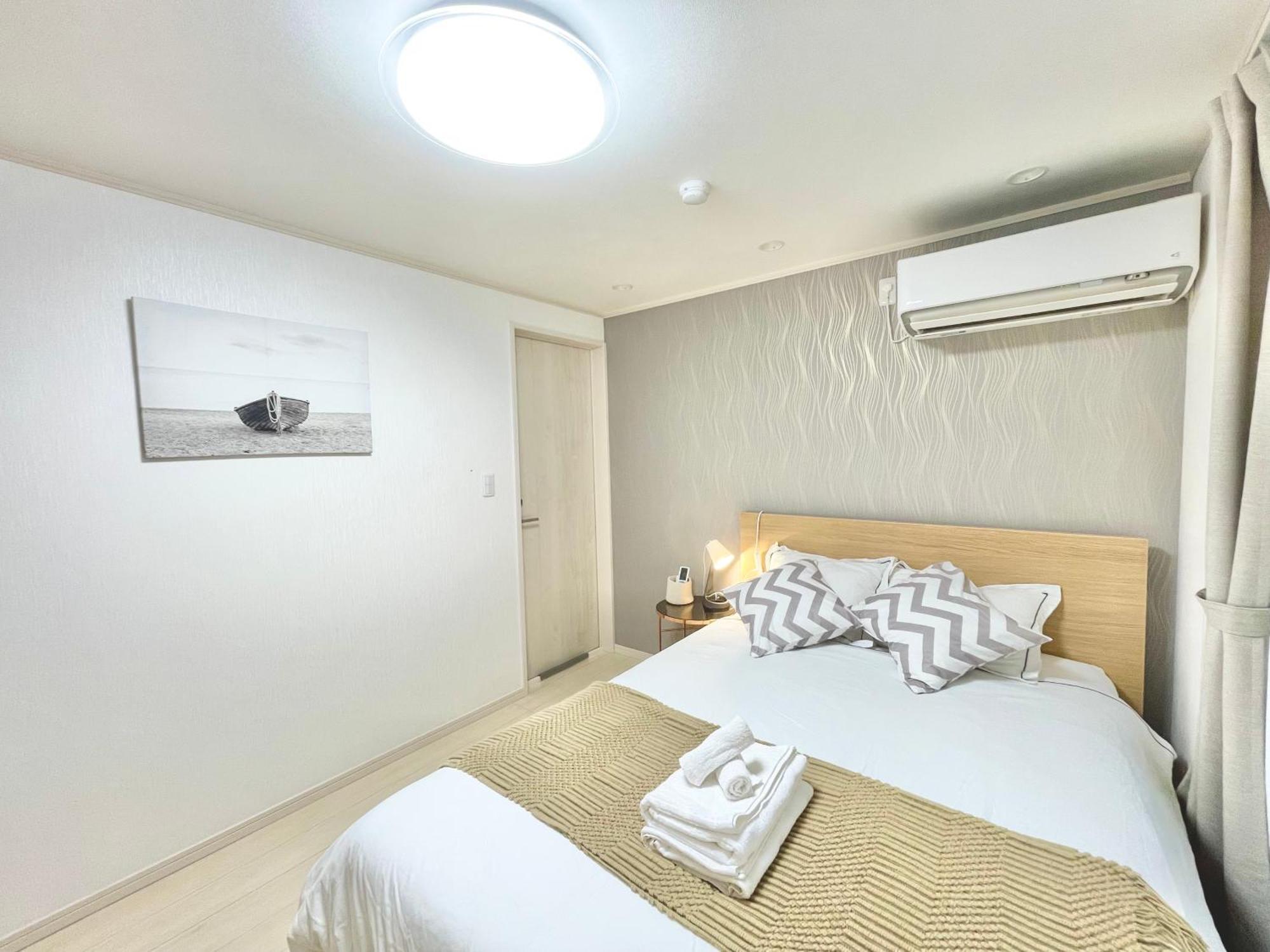Kosumosu Guest house Tokyo