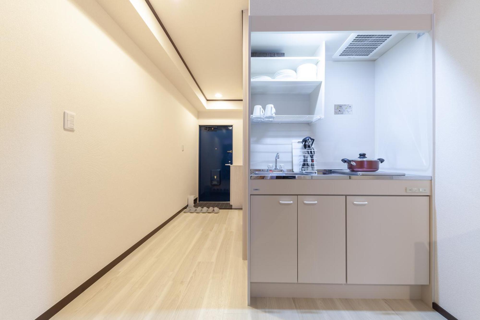 Chez Moi Royale シェモワロワイヤル Apartment
