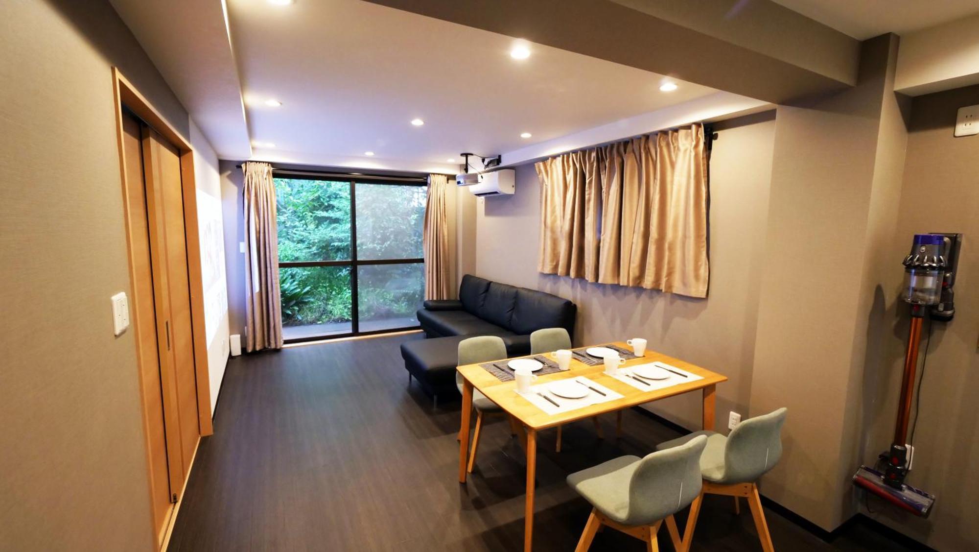 Apartment 7ppl Shinjuku Gyoen丶 National Garden丶 Kabukicho丶 Shinjuku Station丶 Golden Gai丶 Metropolitan Government Building Yos4 *