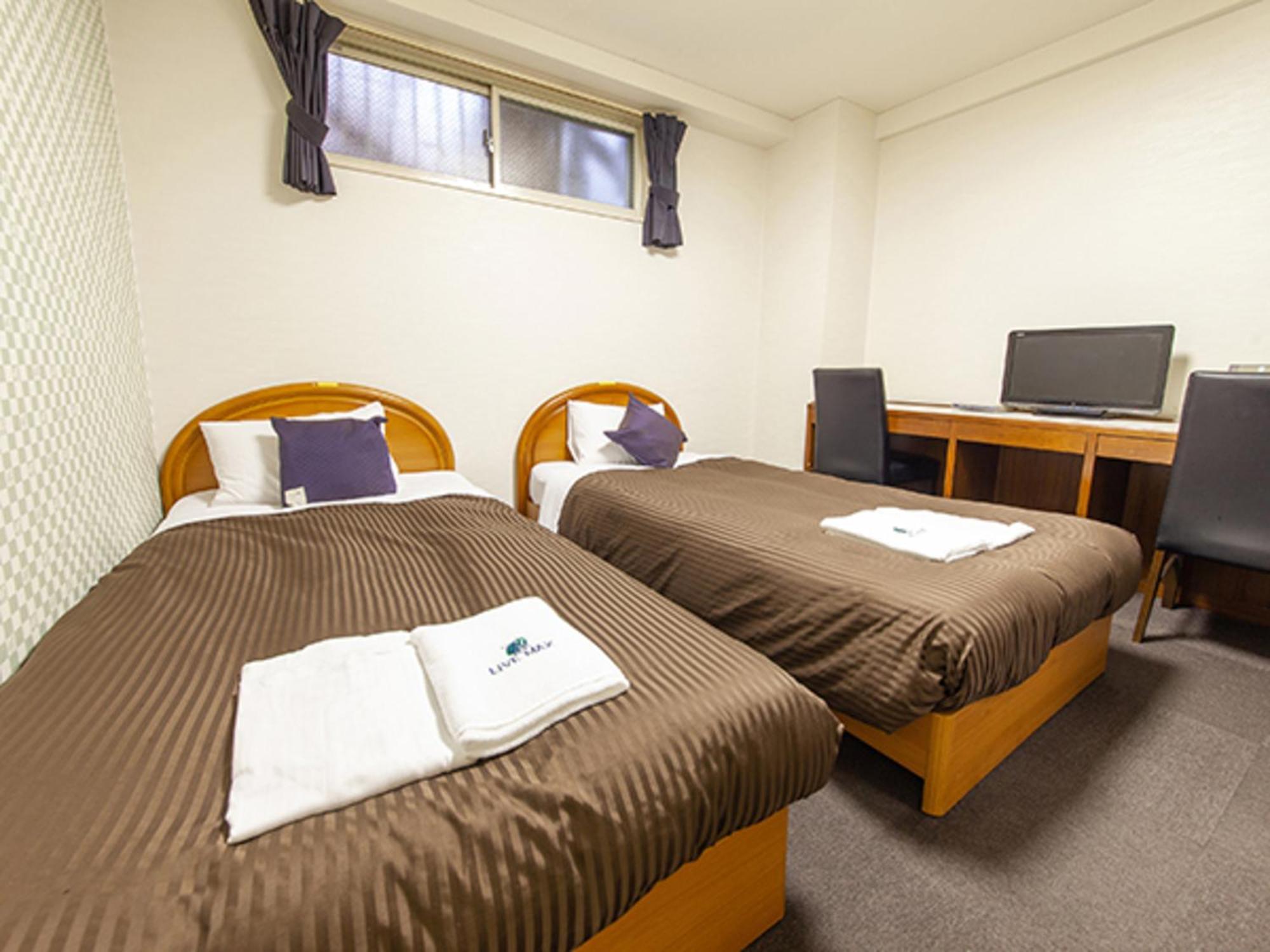 Livemax Budget Nippori Hotel